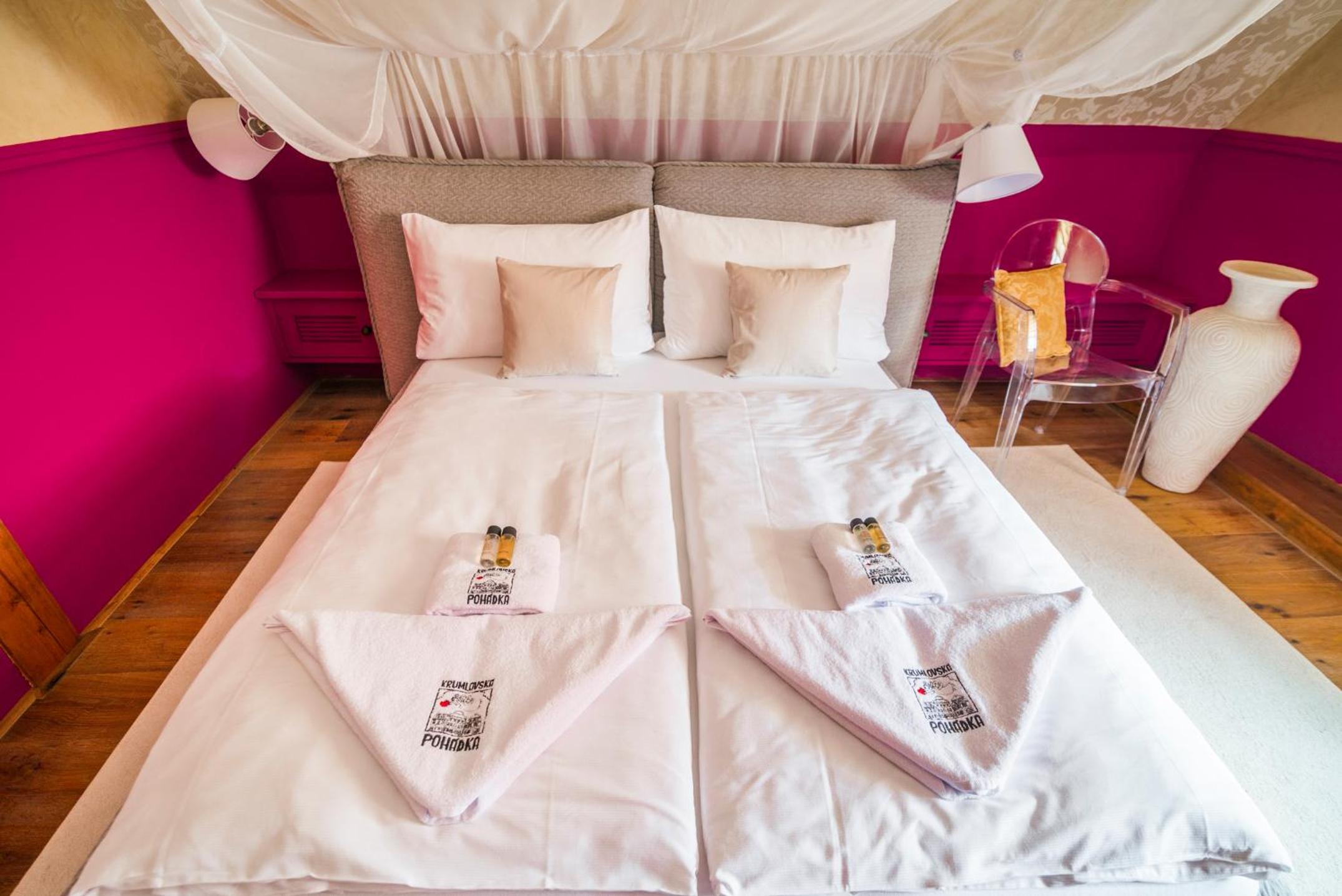 Deluxe Double Room with Castle View