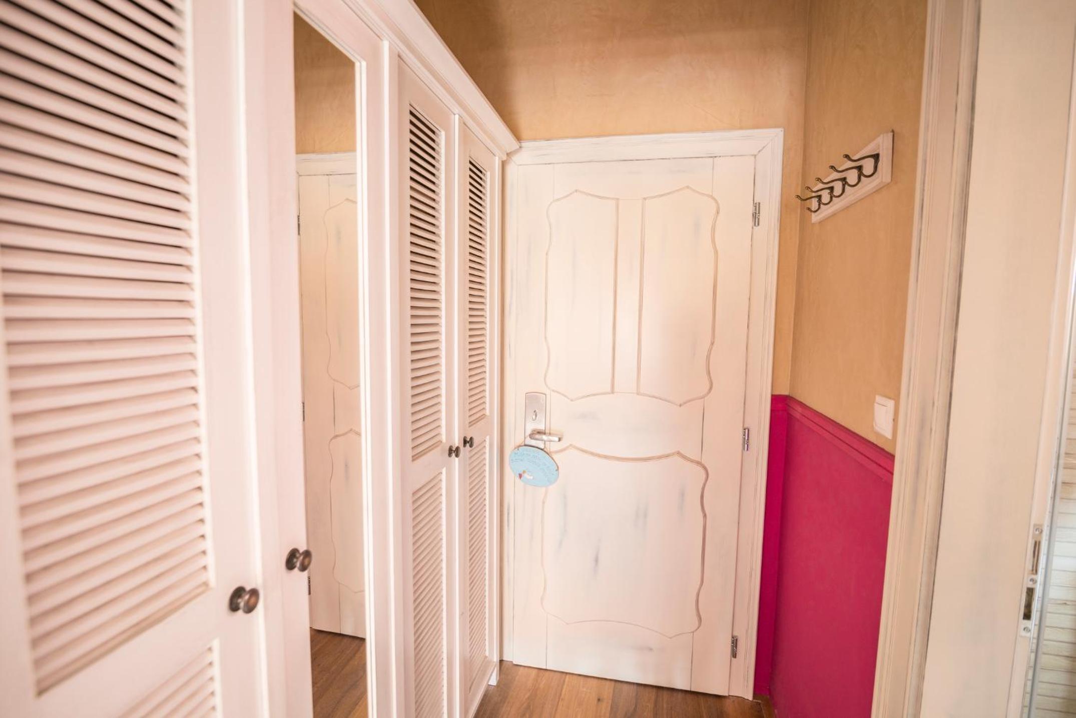 Deluxe Double Room with Castle View