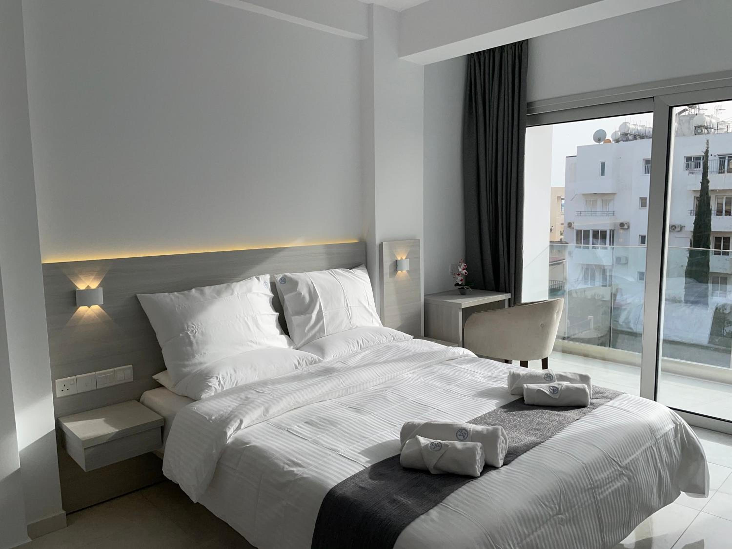 Double Room with Balcony