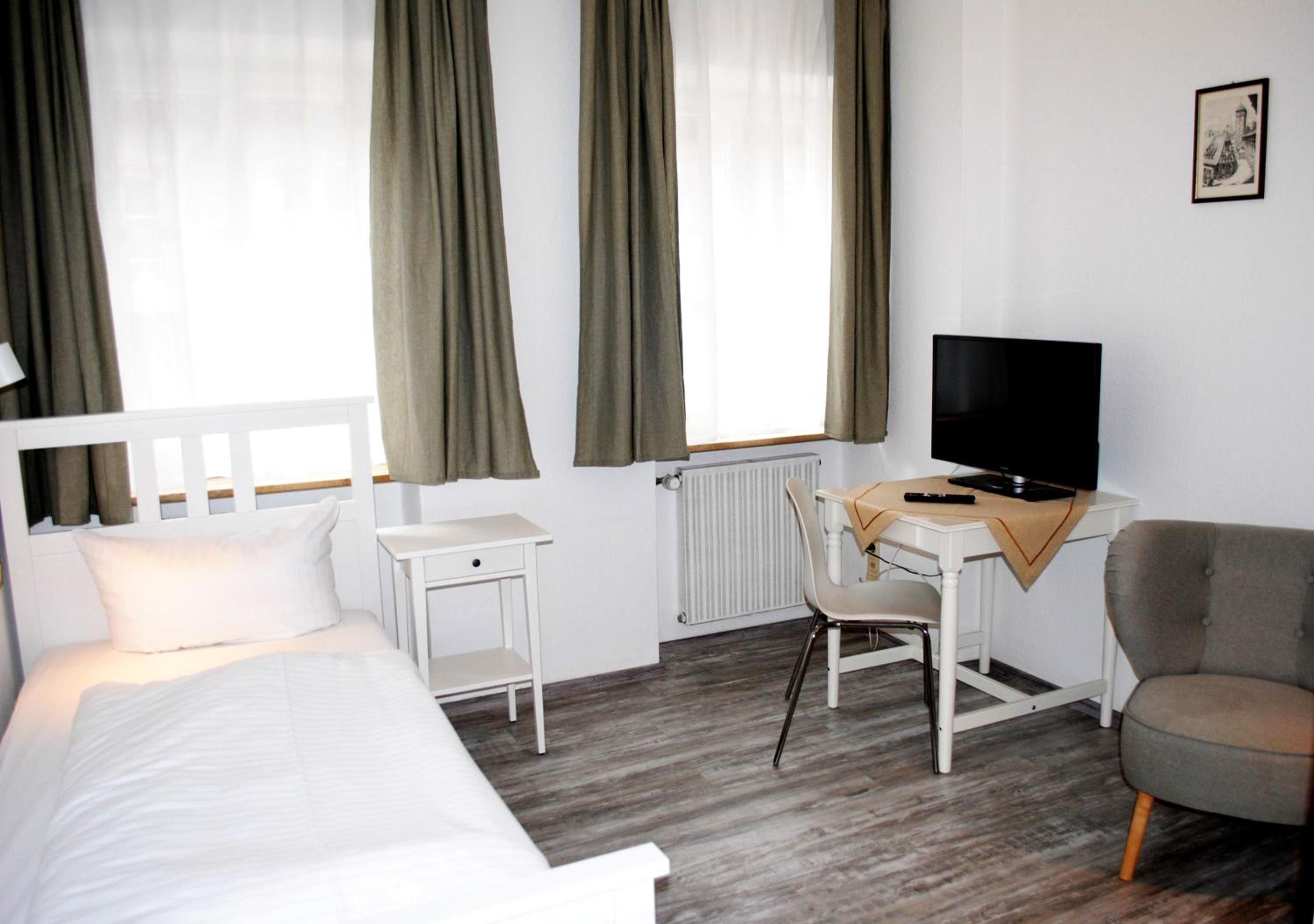 Standard Single Room