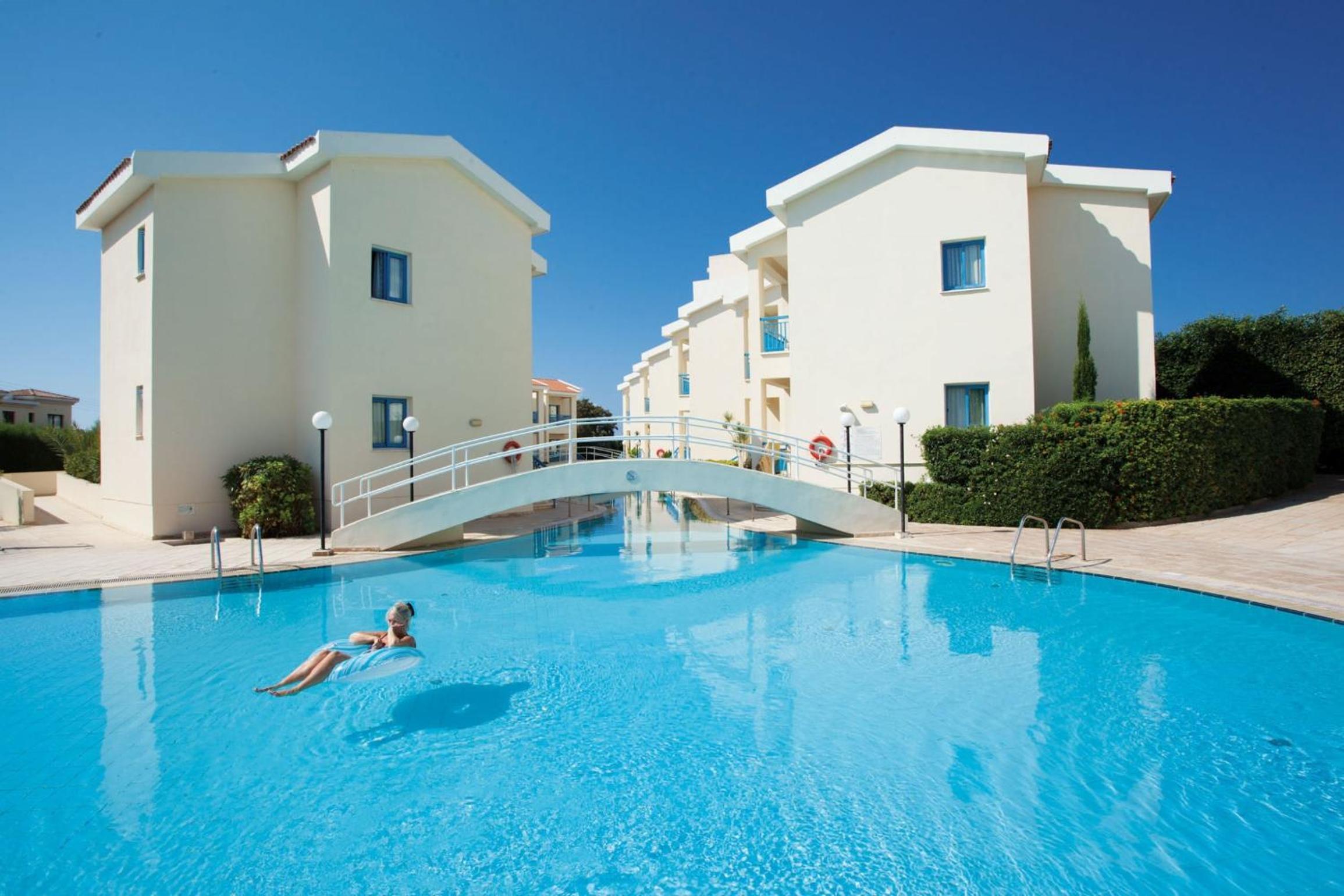 Superior Twin Room with Pool View