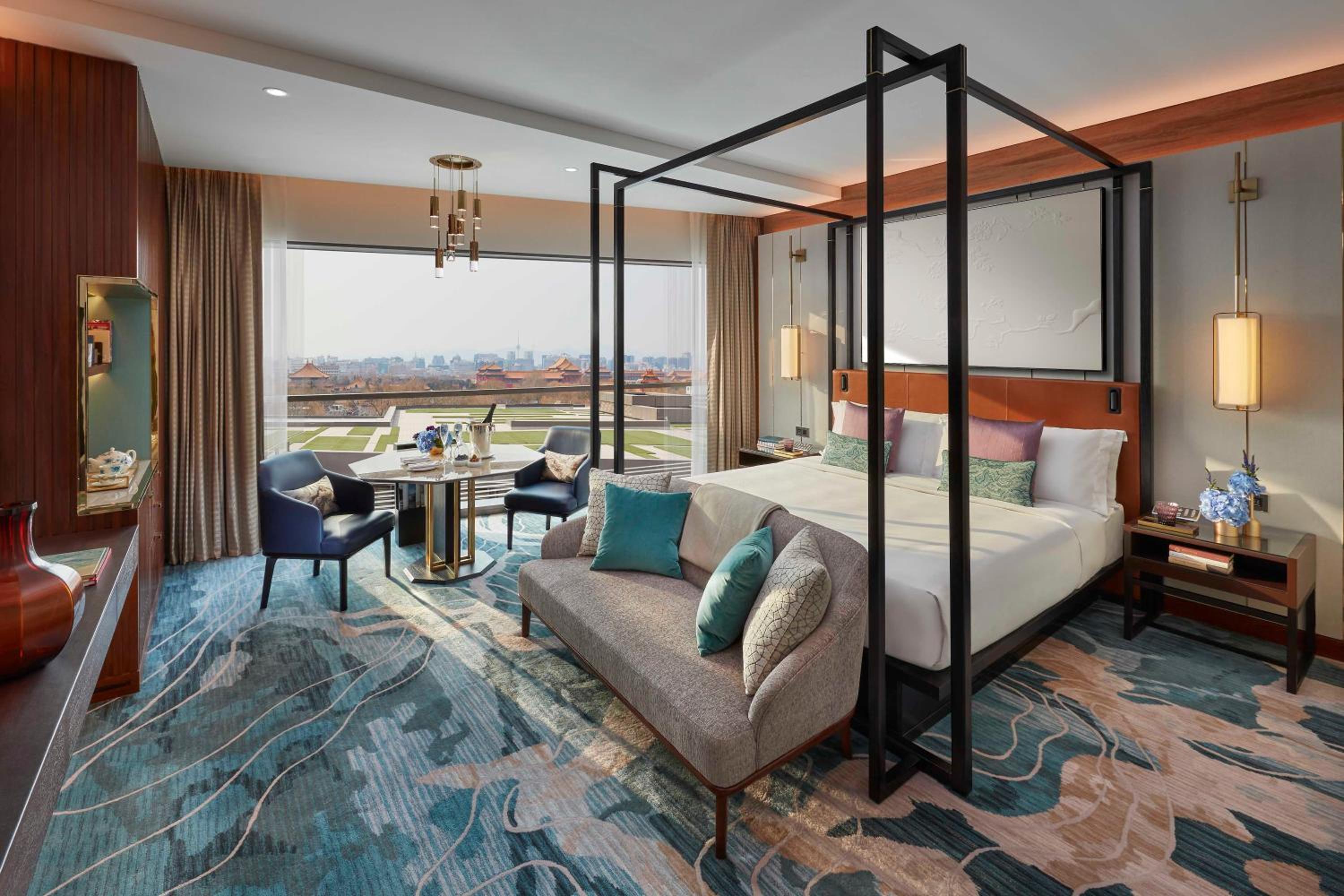 Mandarin King Room 