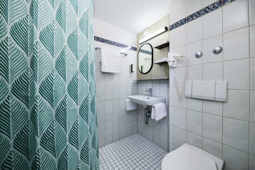 Double or Twin Room в Hotel Limmathof