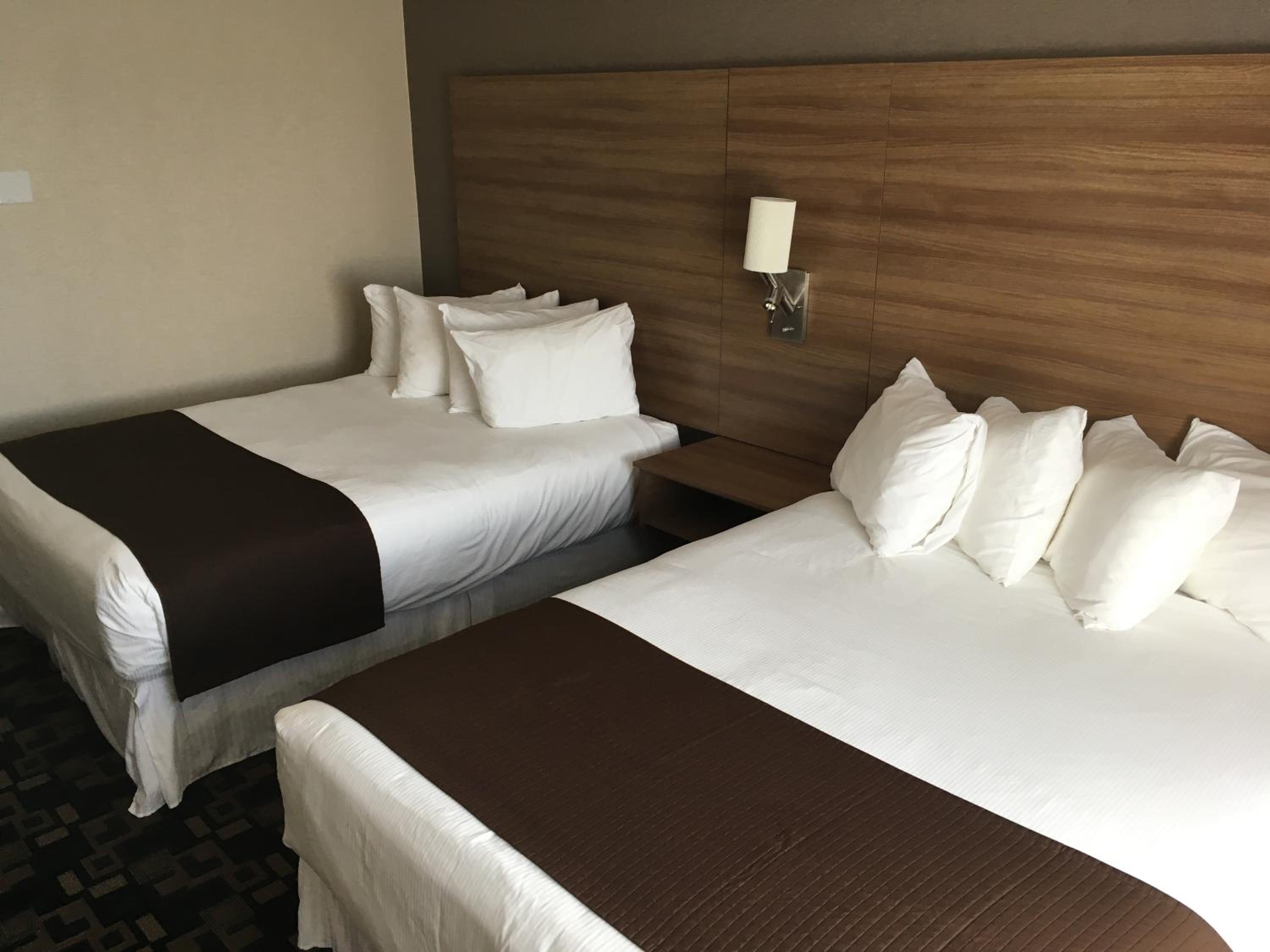 Queen Room with Two Queen Beds