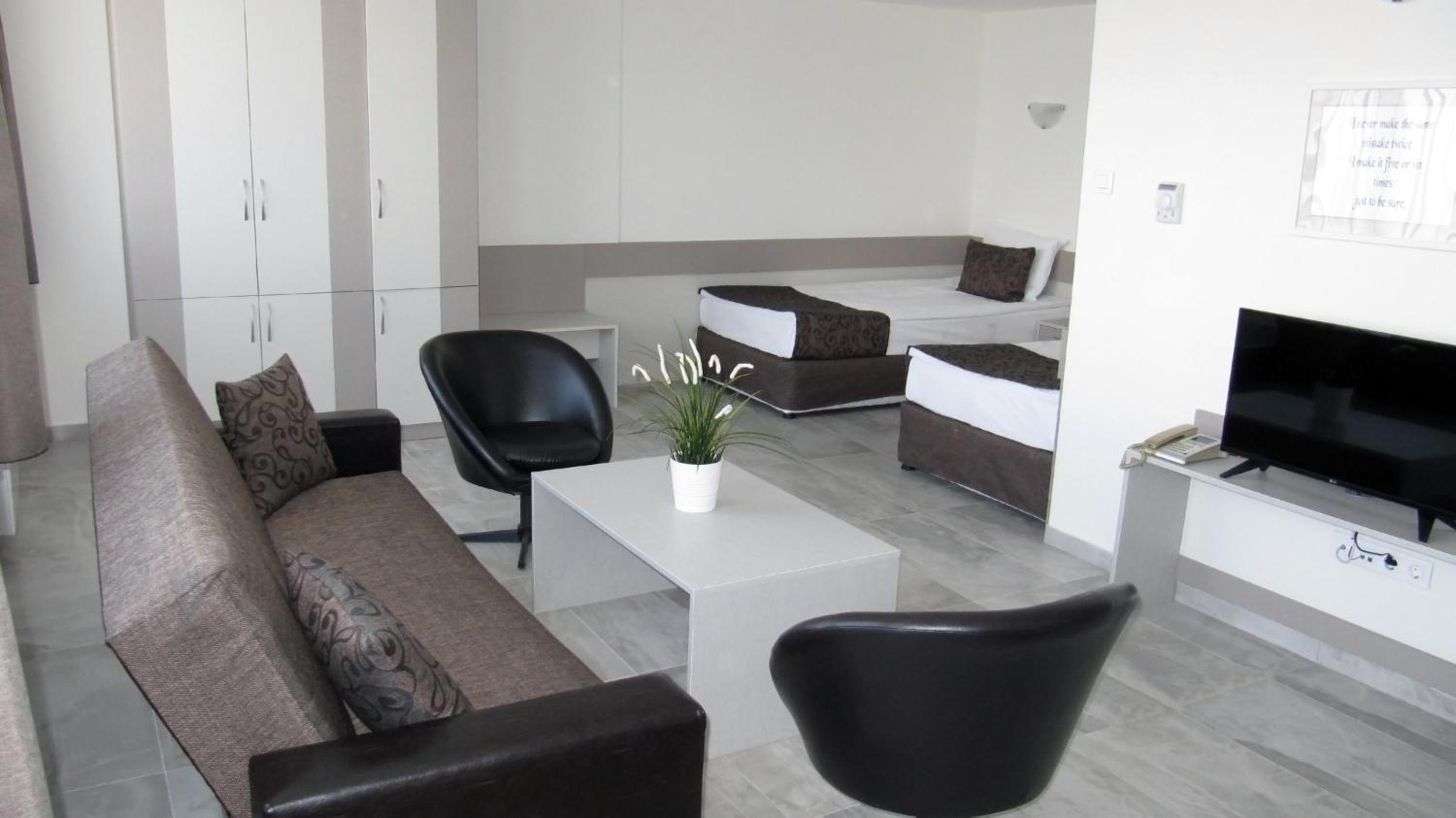 Junior Suite - Pet Friendly 