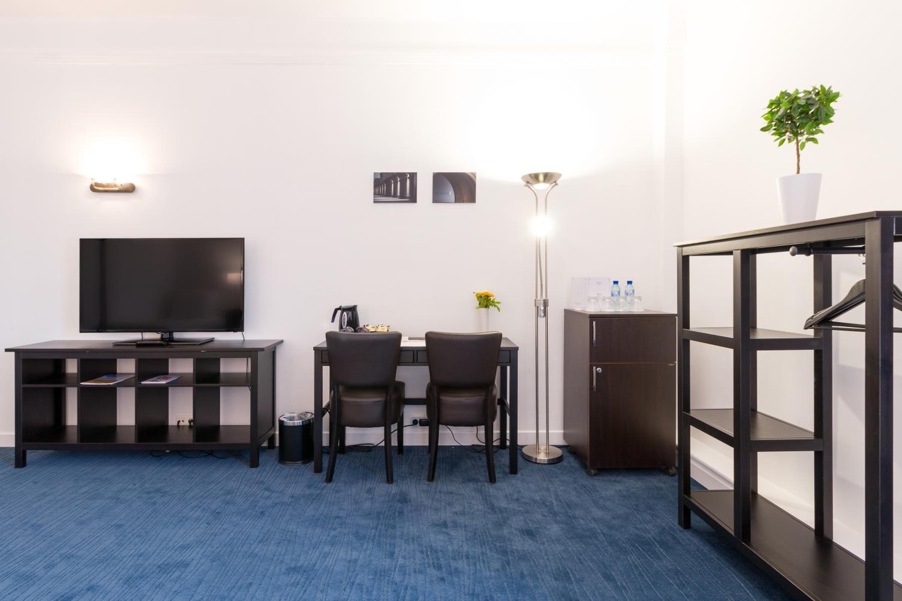 Classic Quadruple Room