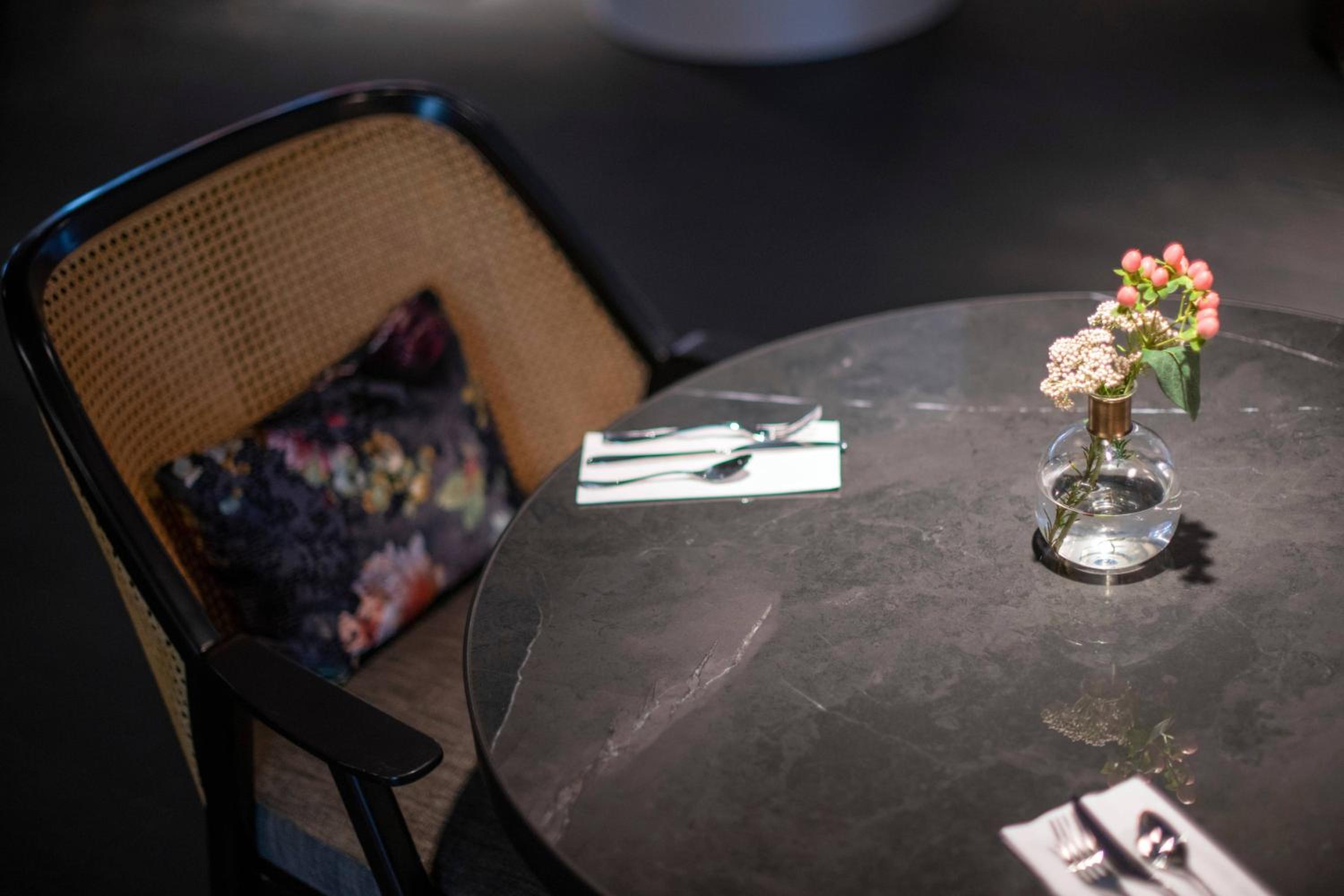 Junior Suite, Club Lounge Access