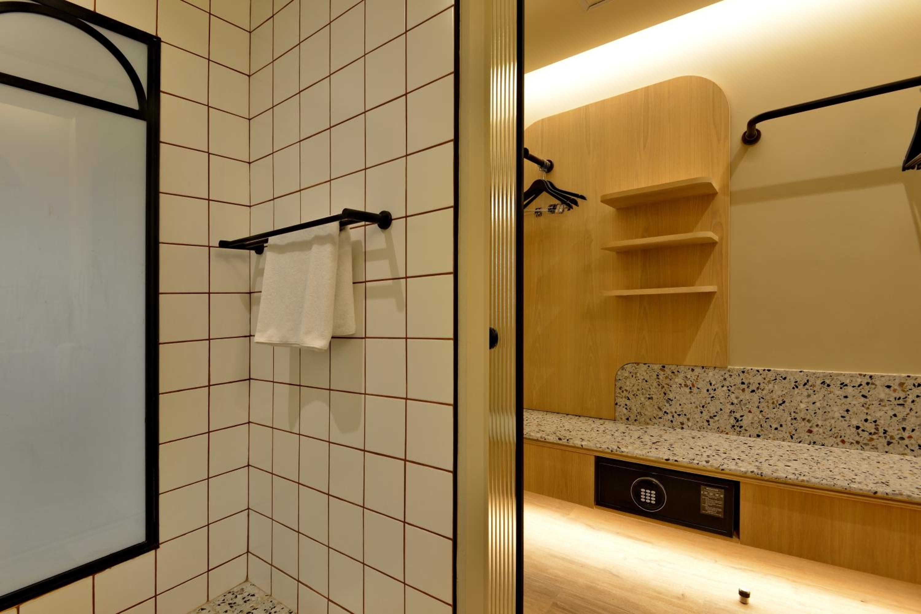 Double Room - Non-Smoking 