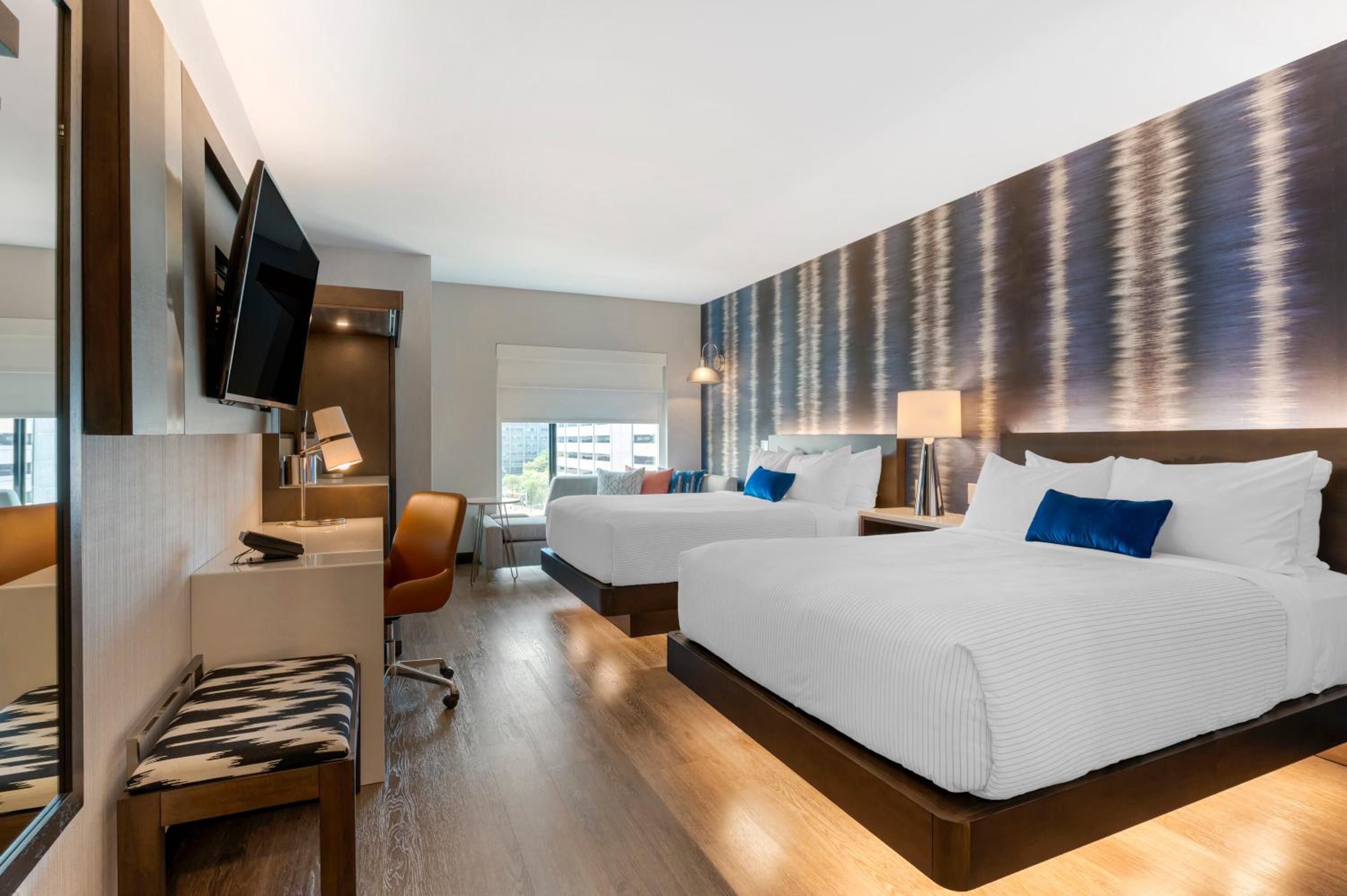 Quadruple Room with Two Queen Beds - Non Smoking