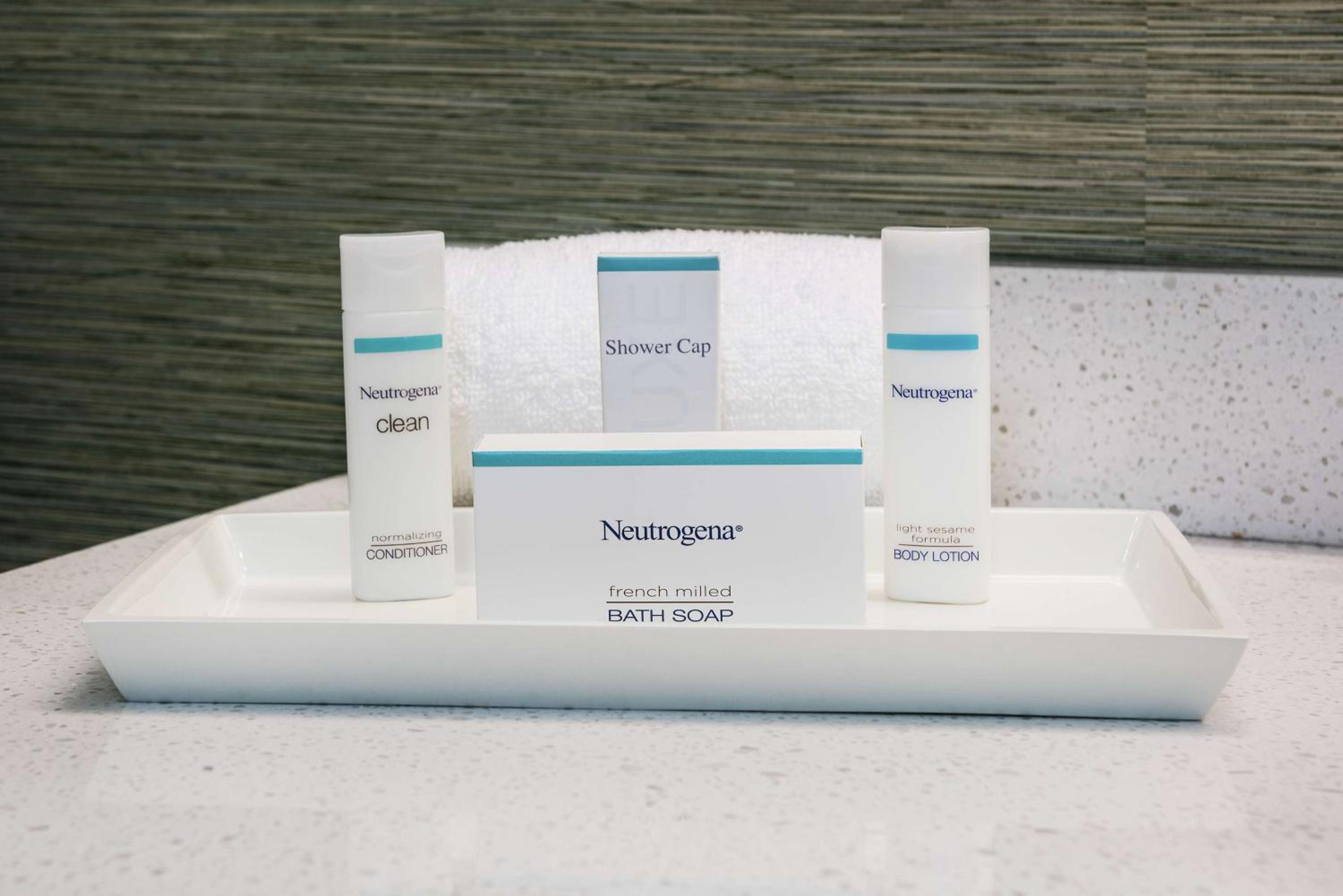 Queen Studio - Non-Smoking