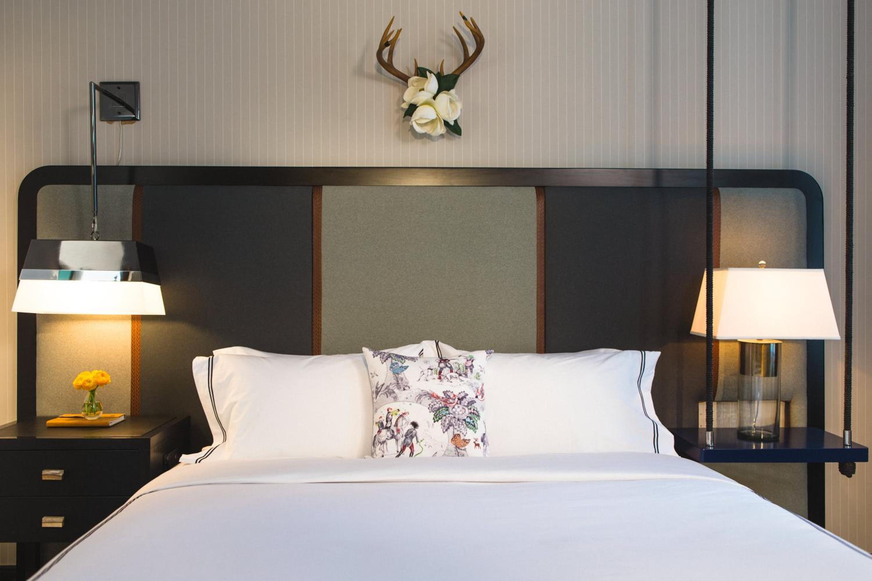 Essential King Room with View