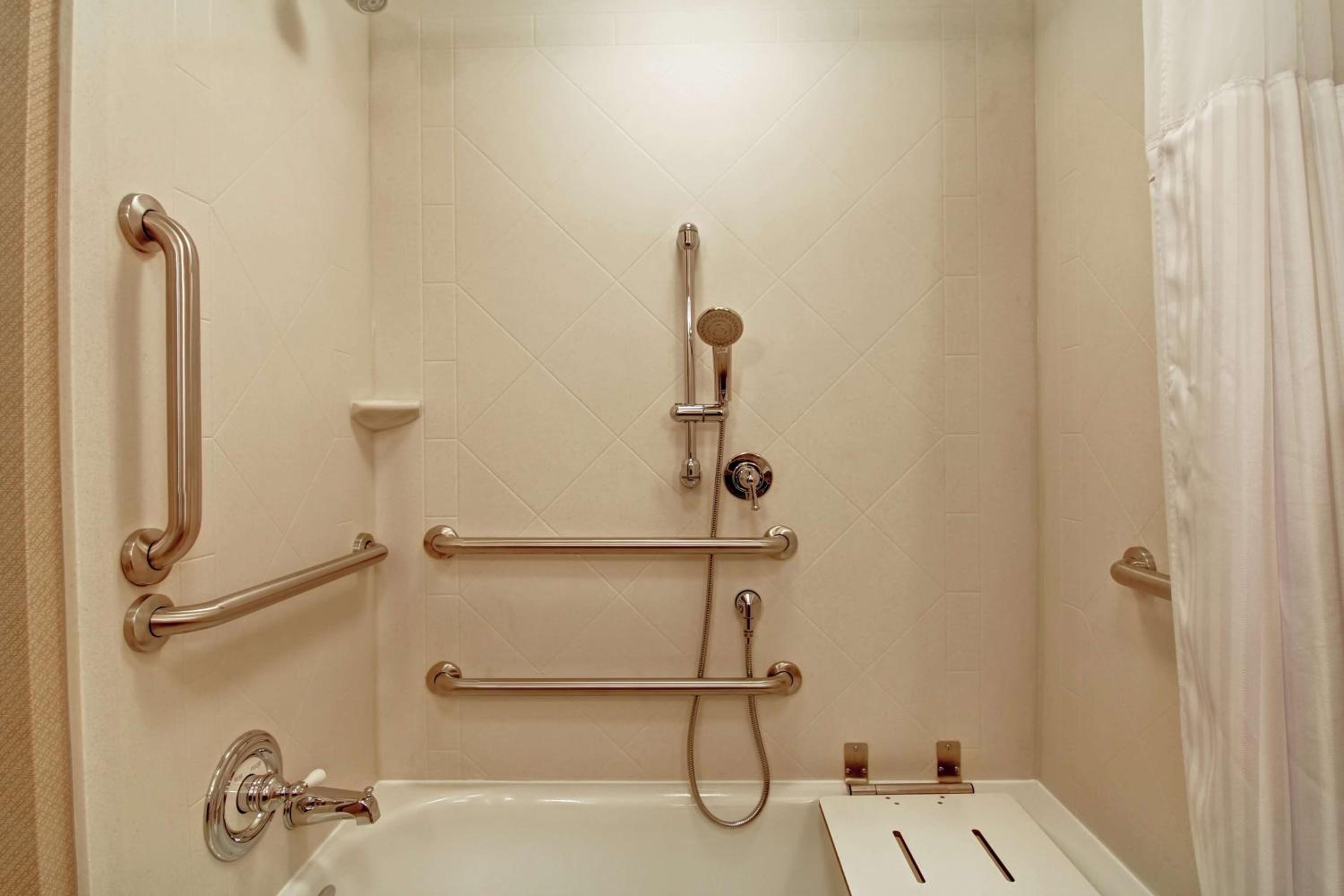 King Room with Tub - Mobility and Hearing Access