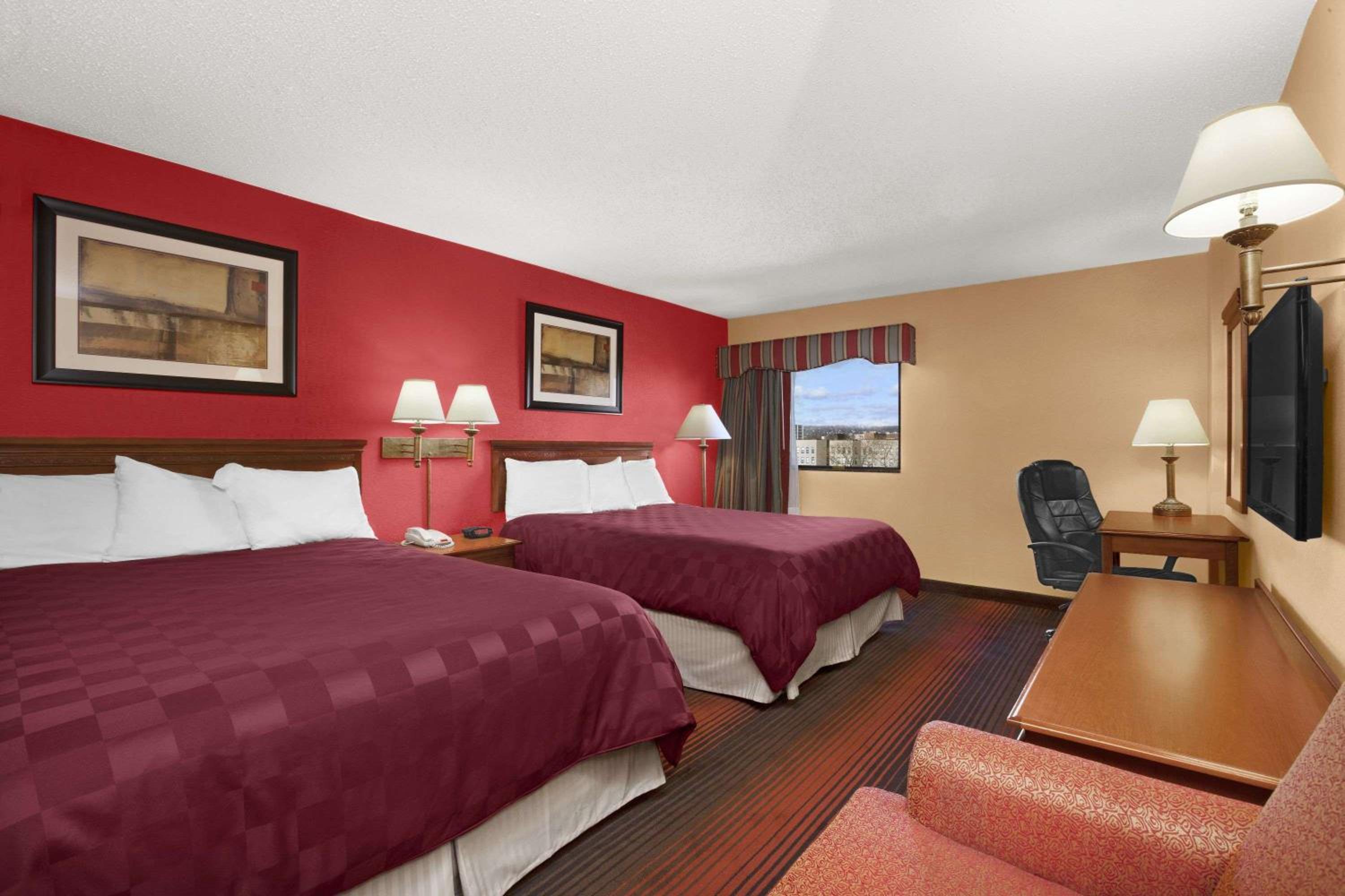 Queen Room with Two Queen Beds - Non-Smoking