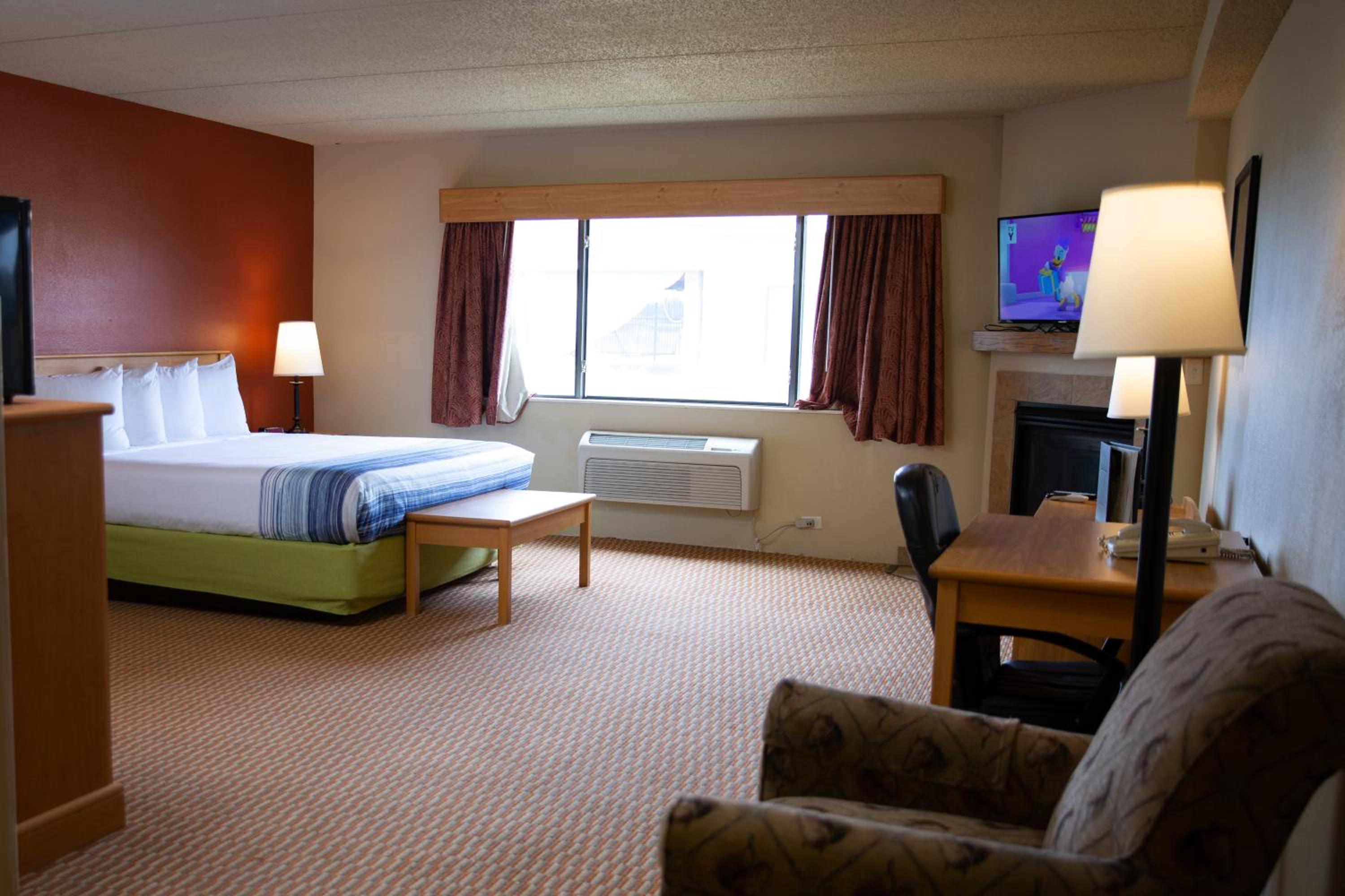 King Room - Non-Smoking