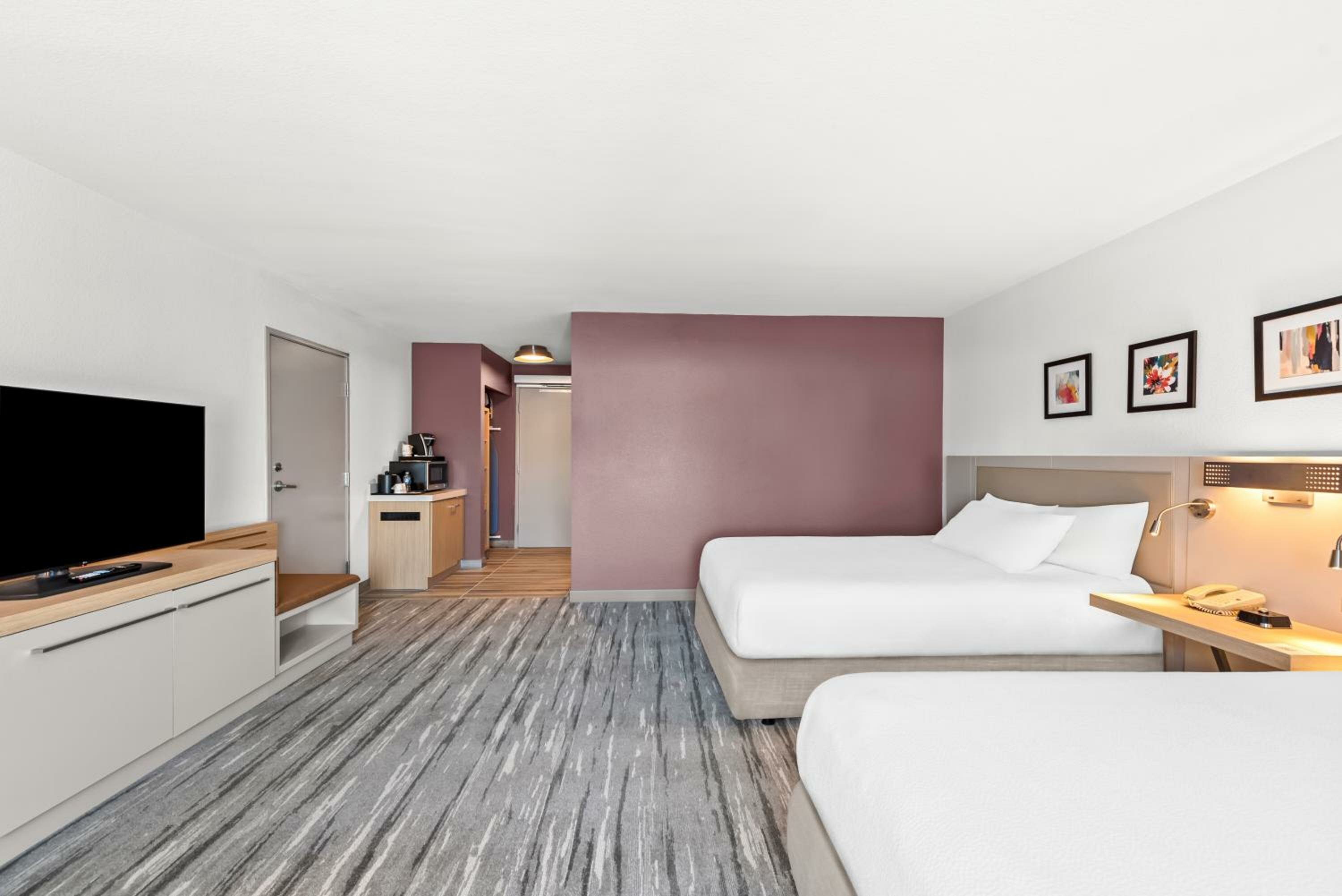 Queen Room with Two Queen Beds