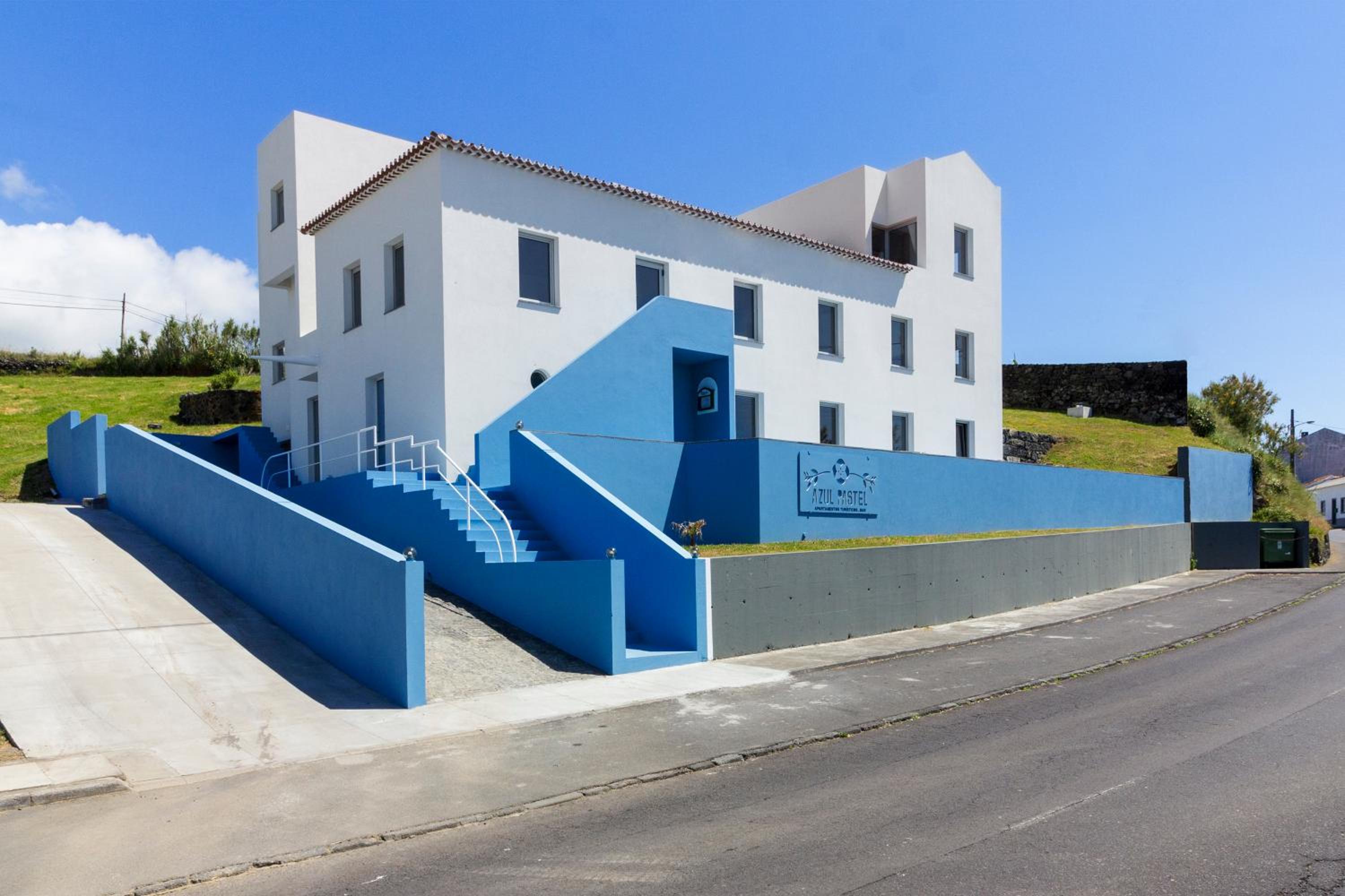 Studio Apartment with Sea View