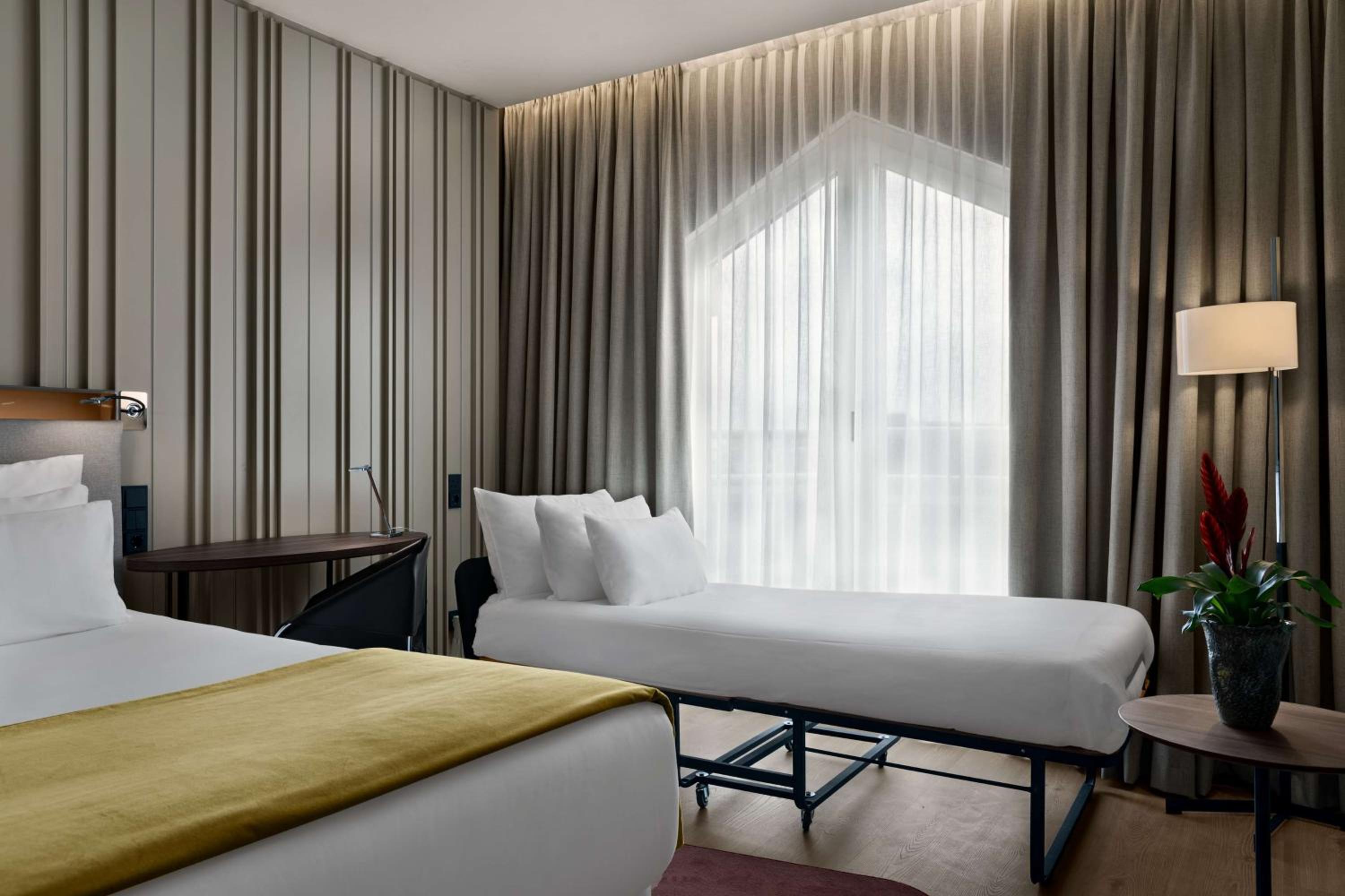 Premium Double or Twin Room with extra bed (2 adults + 1 child)