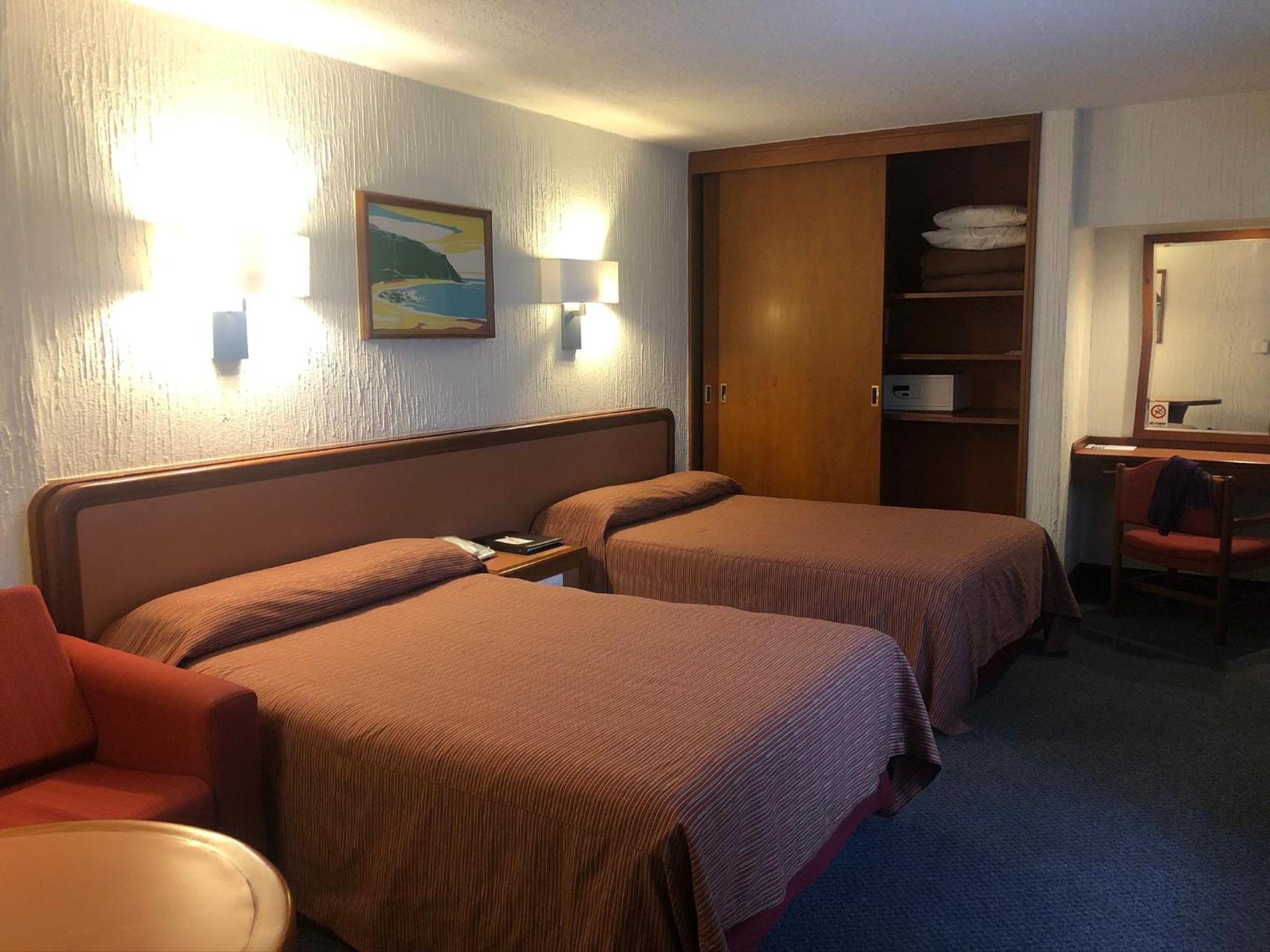 Classic Triple Room
