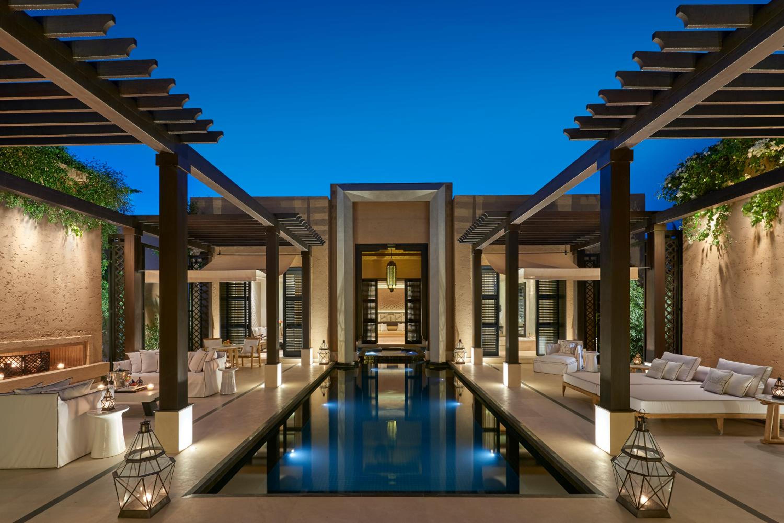 Mandarin Pool Villa