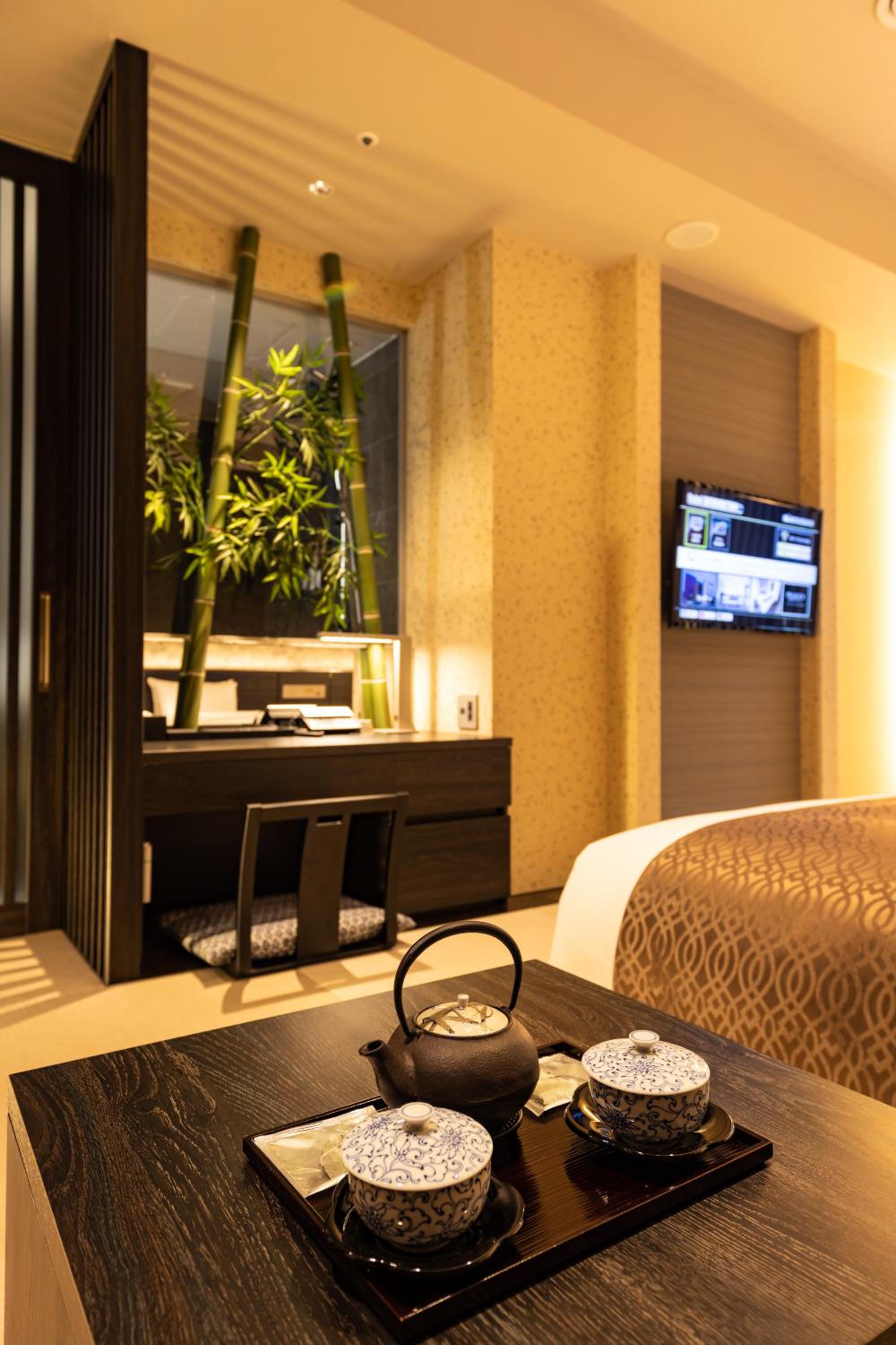 Japanese-Style Superior Twin Room (with 1 Futon from 3 Adults)