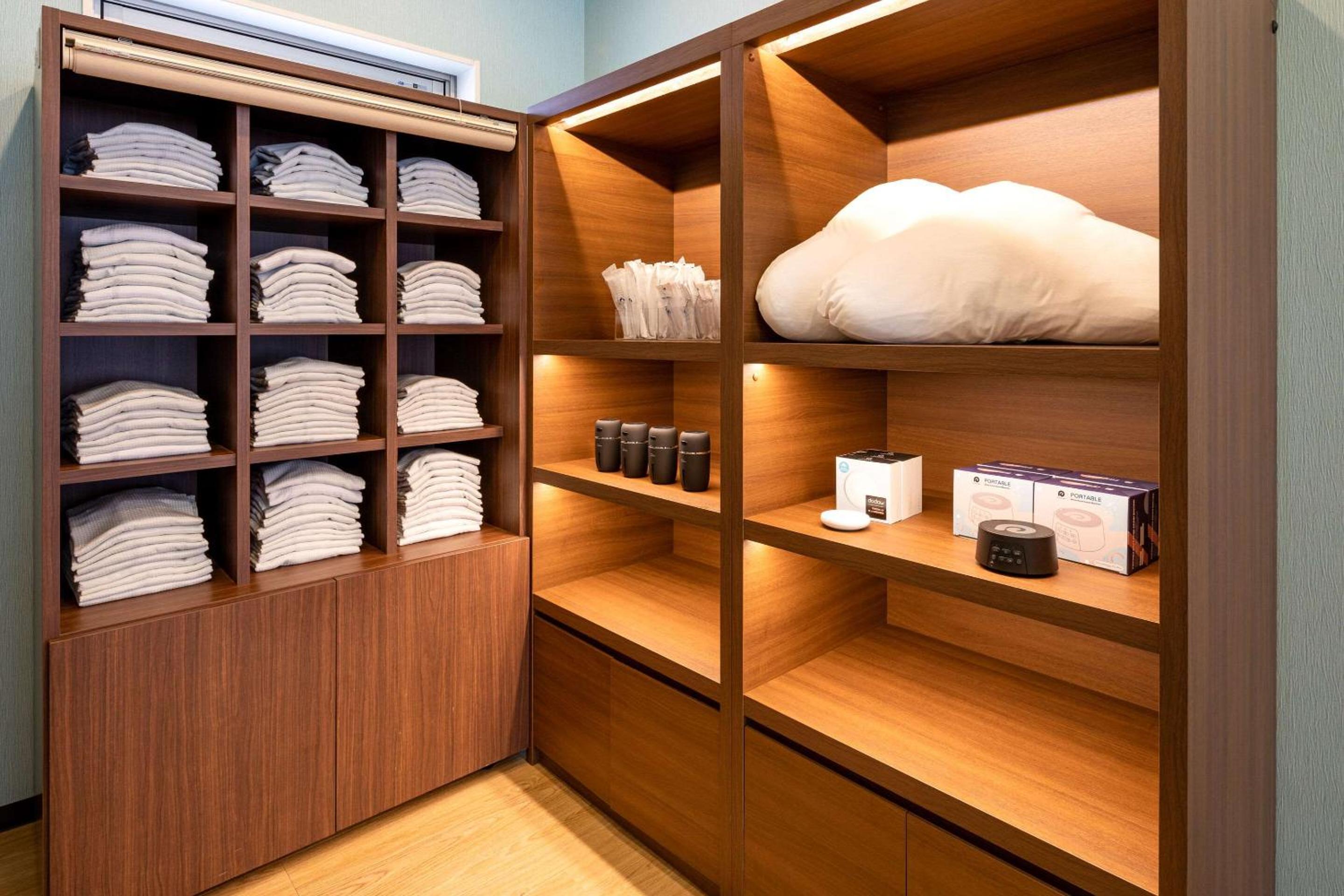 Double Room - Non-Smoking 