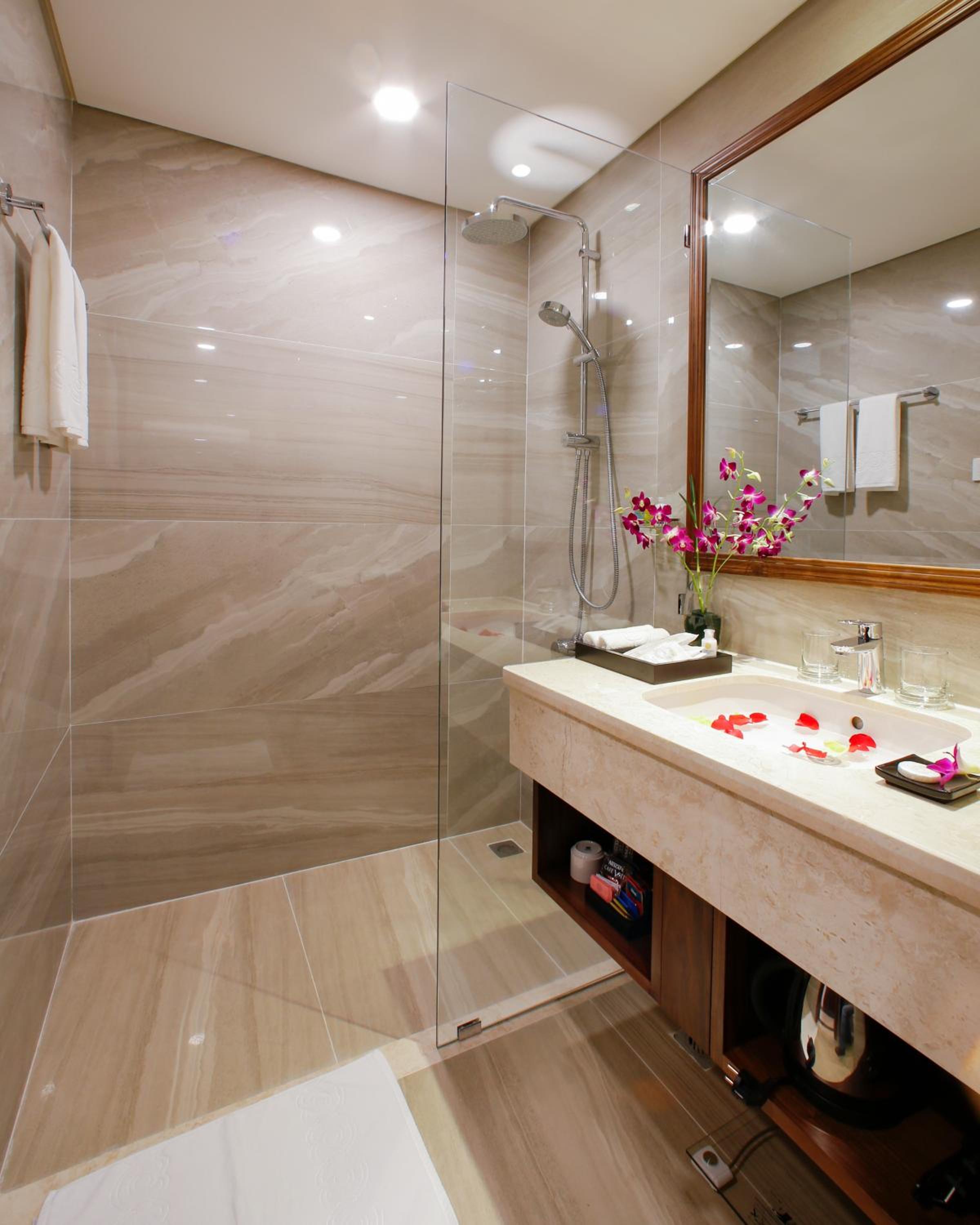 Superior Double or Twin with Neighbor View