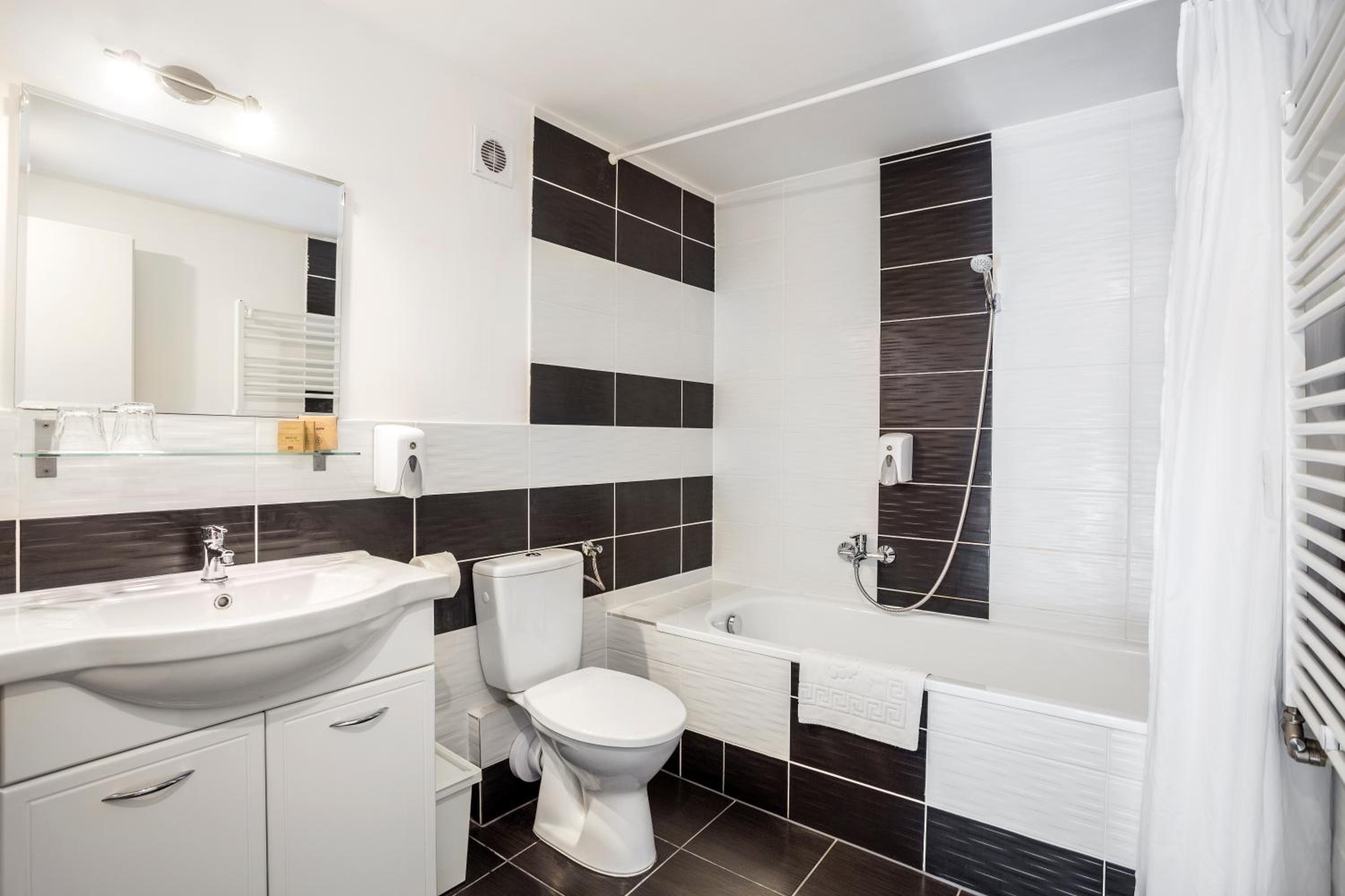 Executive Two-Bedroom Suite