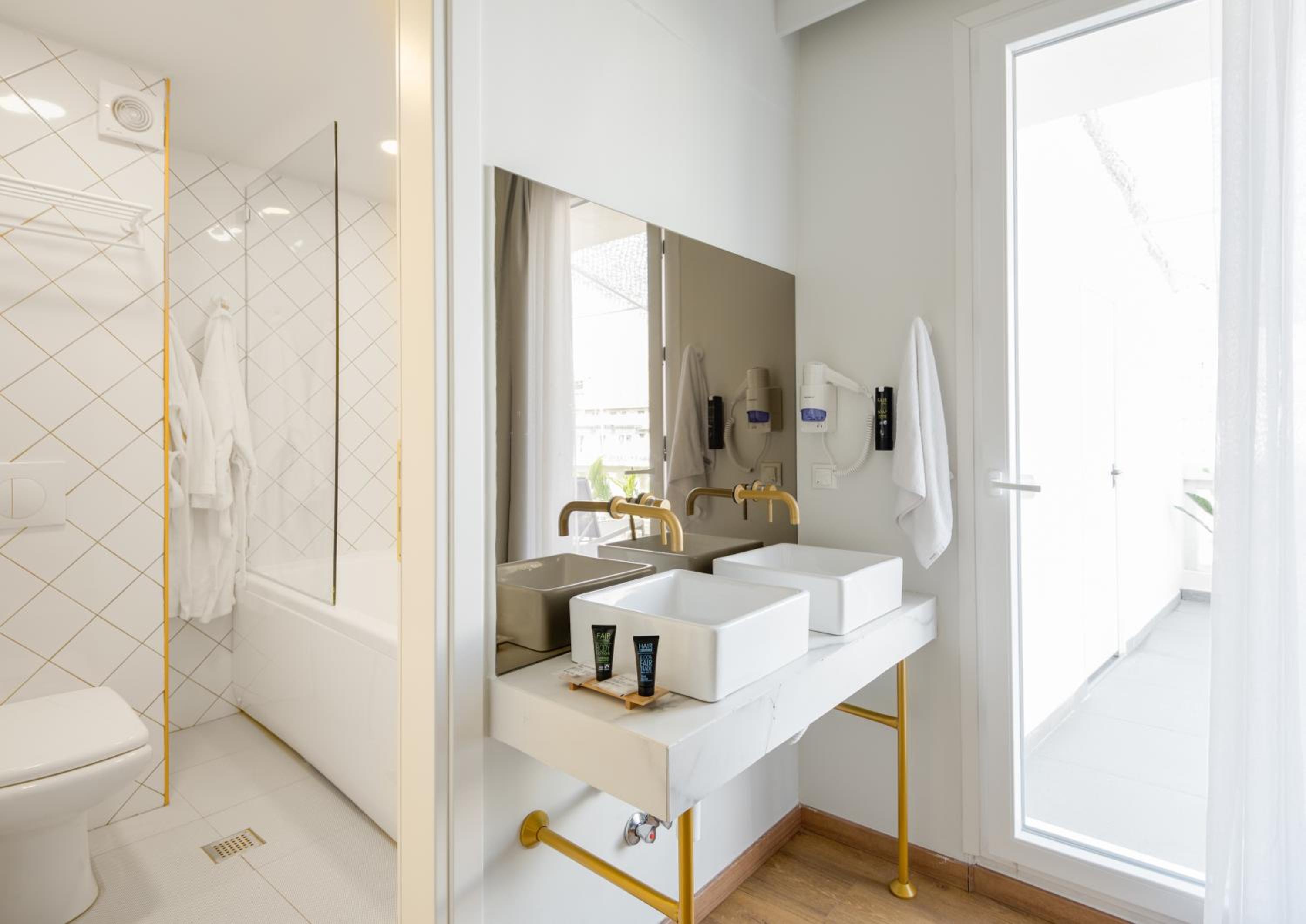Deluxe Double Room with Private Terrace & Jacuzzi