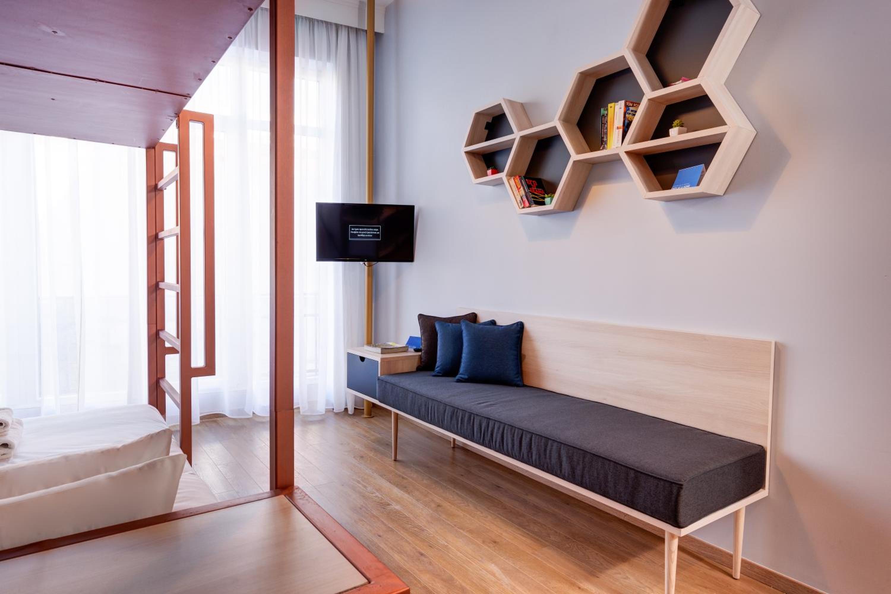 XL Loft Room 