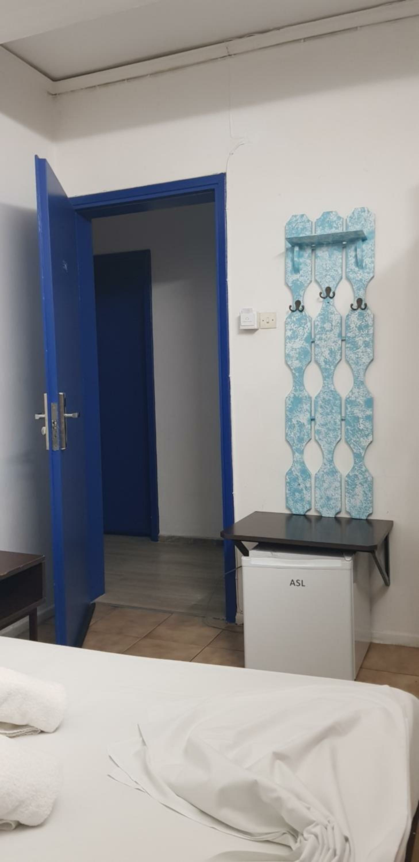 Economy Double or Twin Room with Private Bathroom (2 Adults)