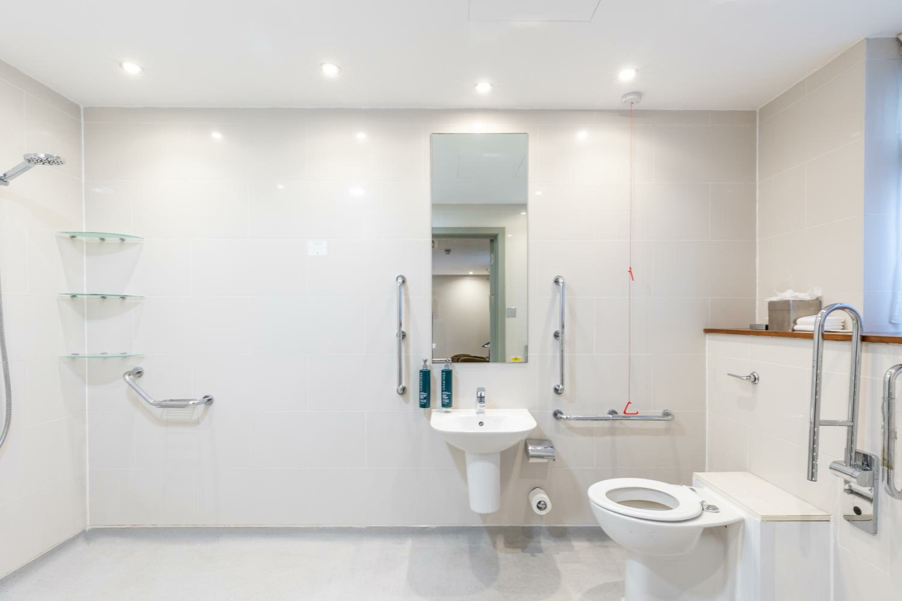 Twin Room - Mobility Access