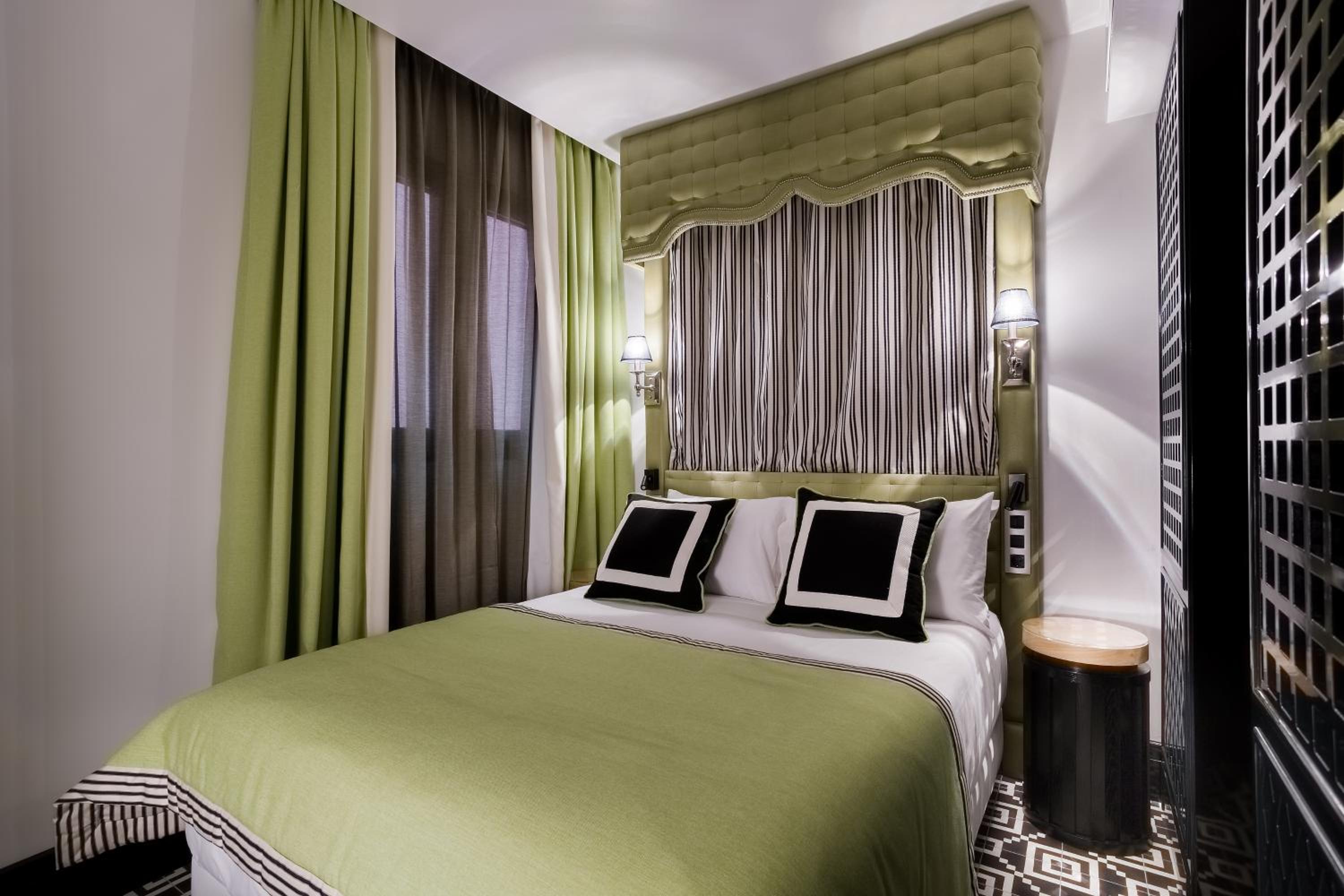 Interior Basic Double Room