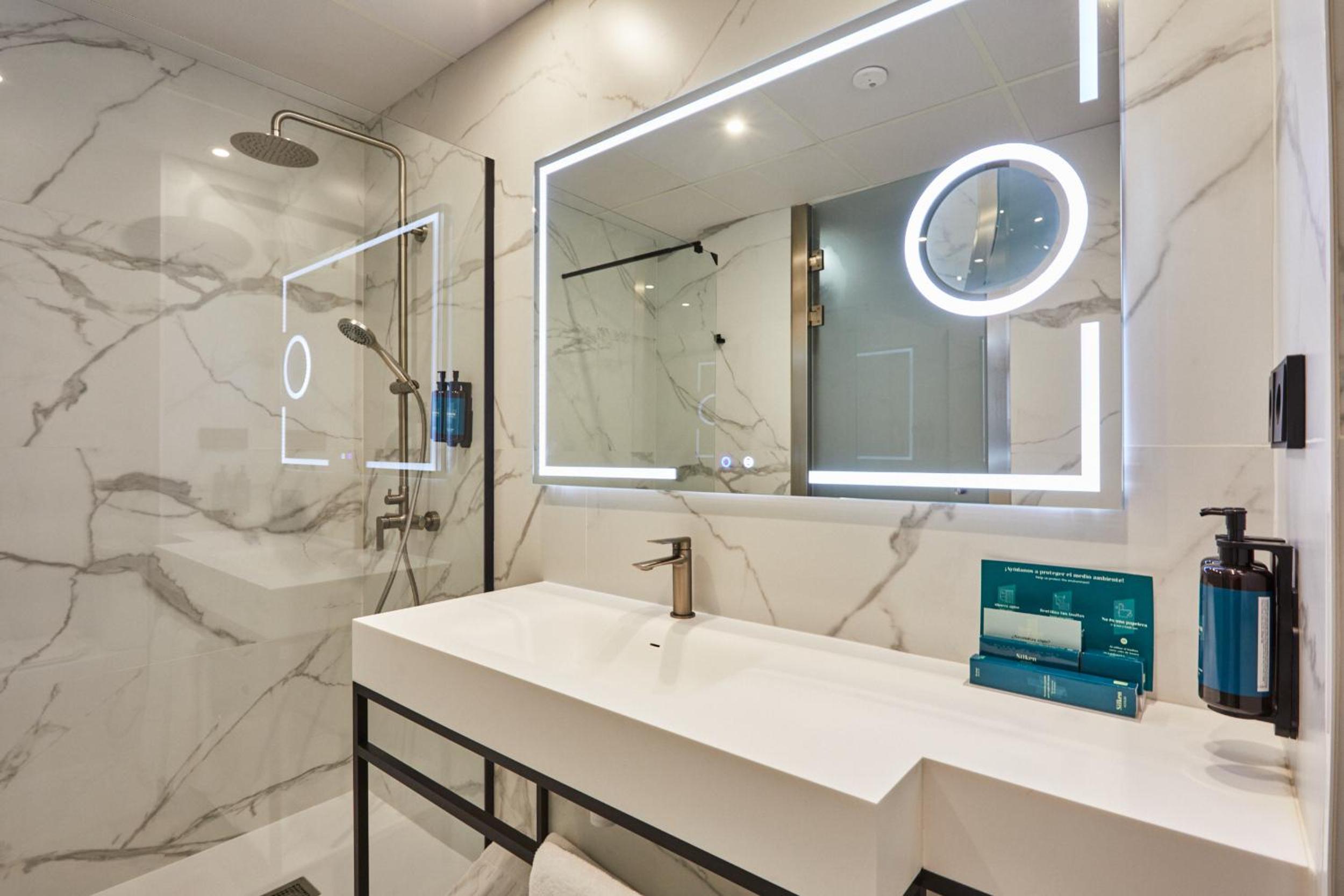 Comfort Double or Twin Room