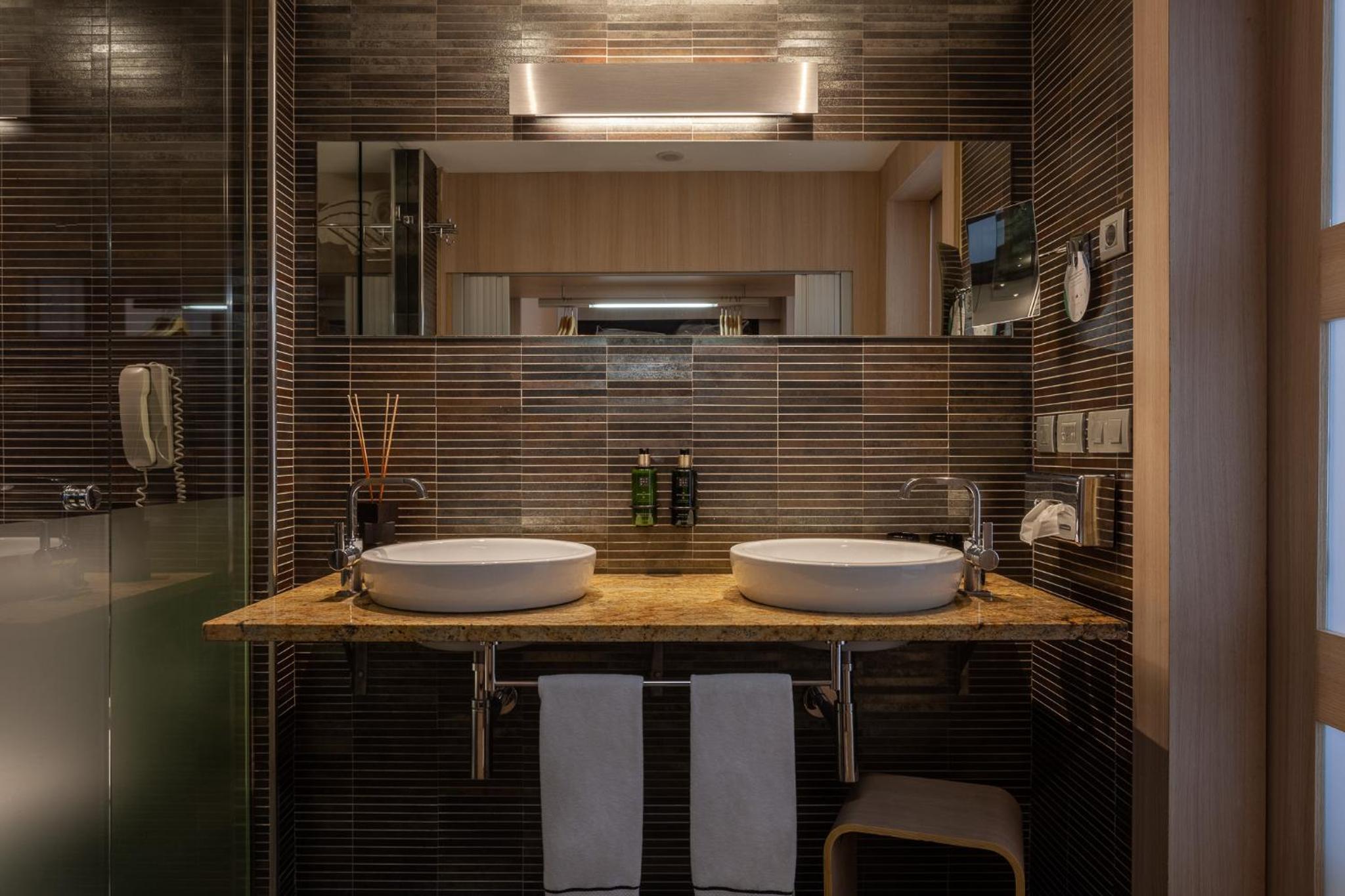 Melia Room with Views Double Bed