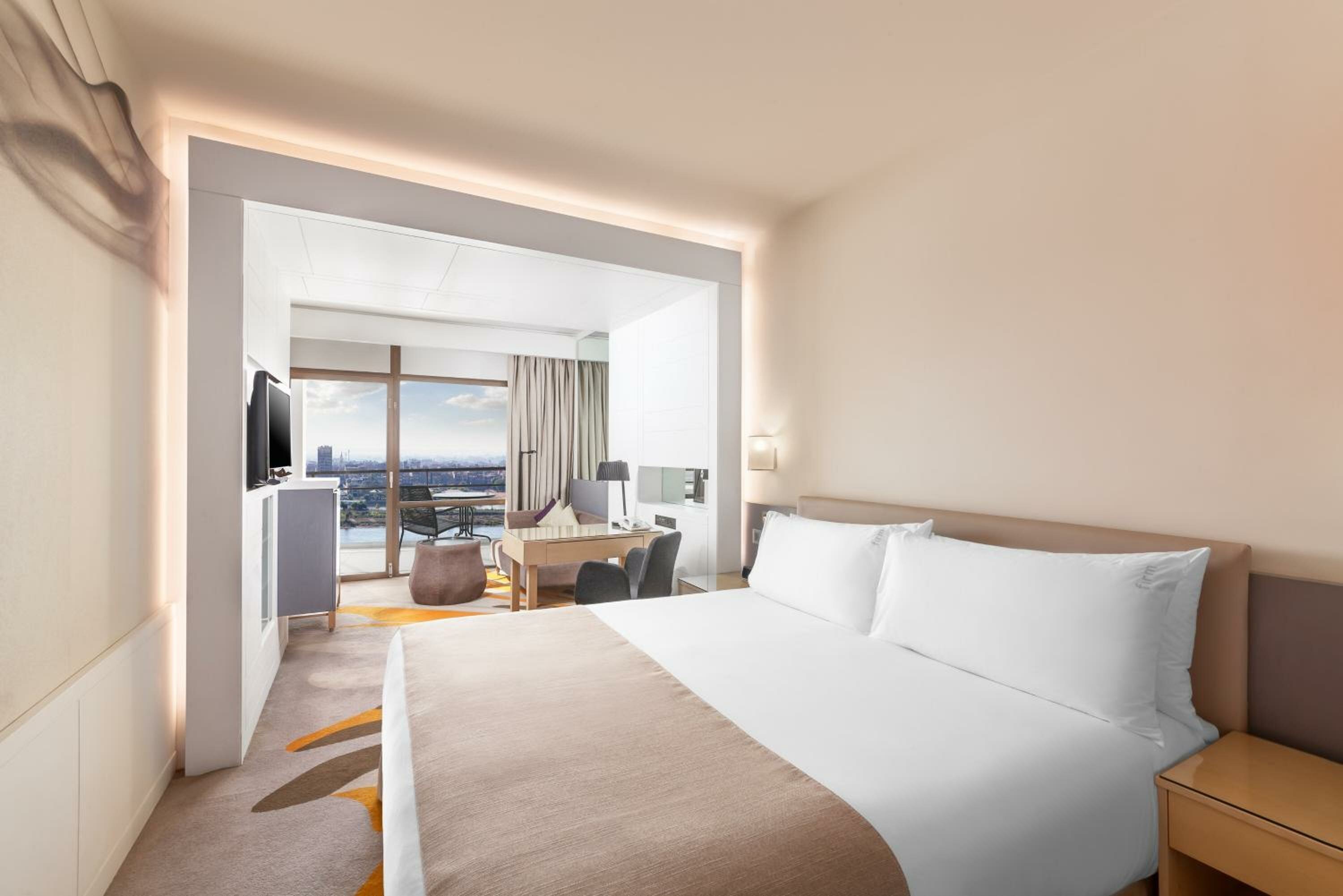 Standard Double Room with Nile View - Non-Smoking