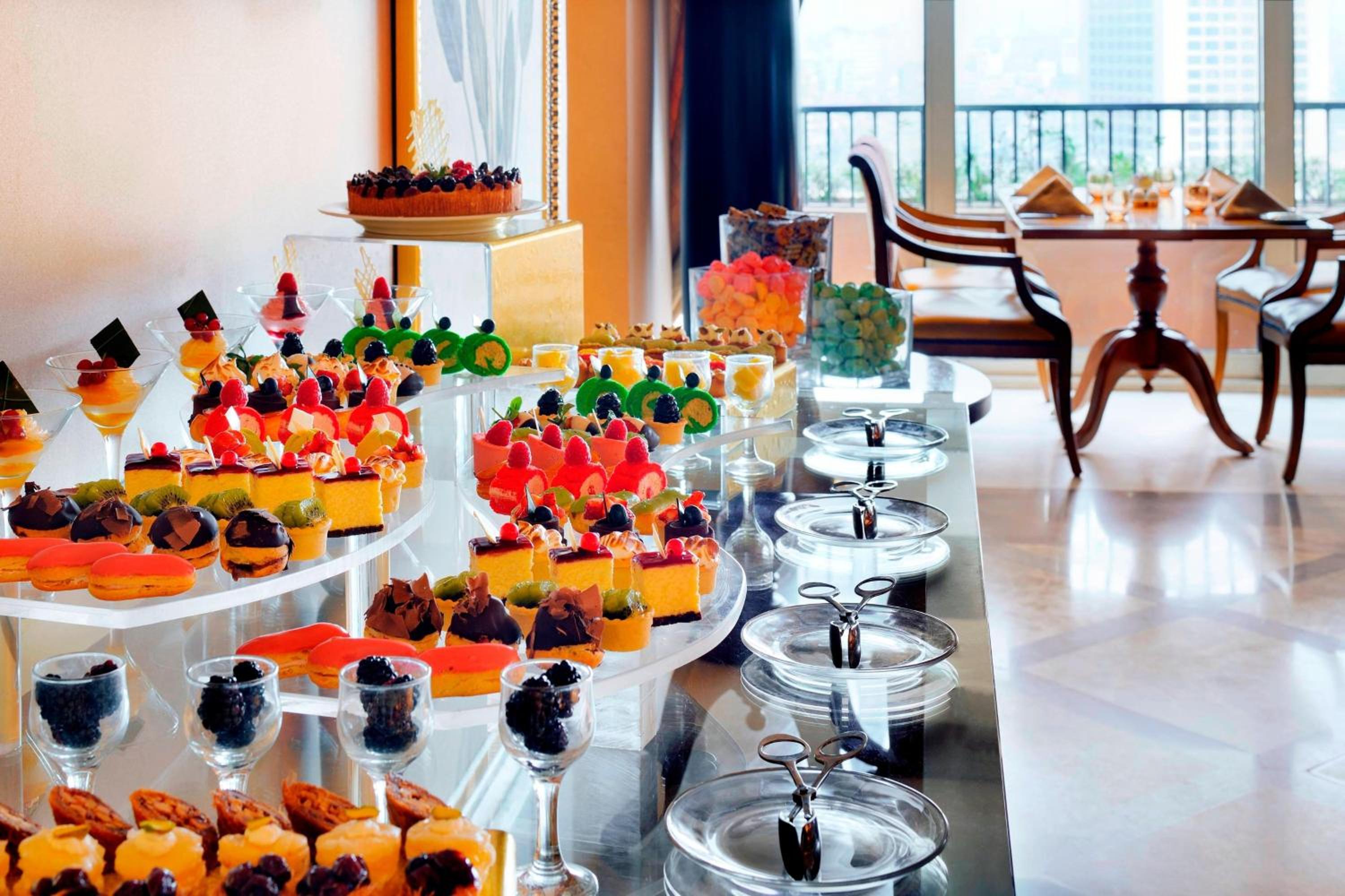 Ambassador Suite, 1 King, Balcony