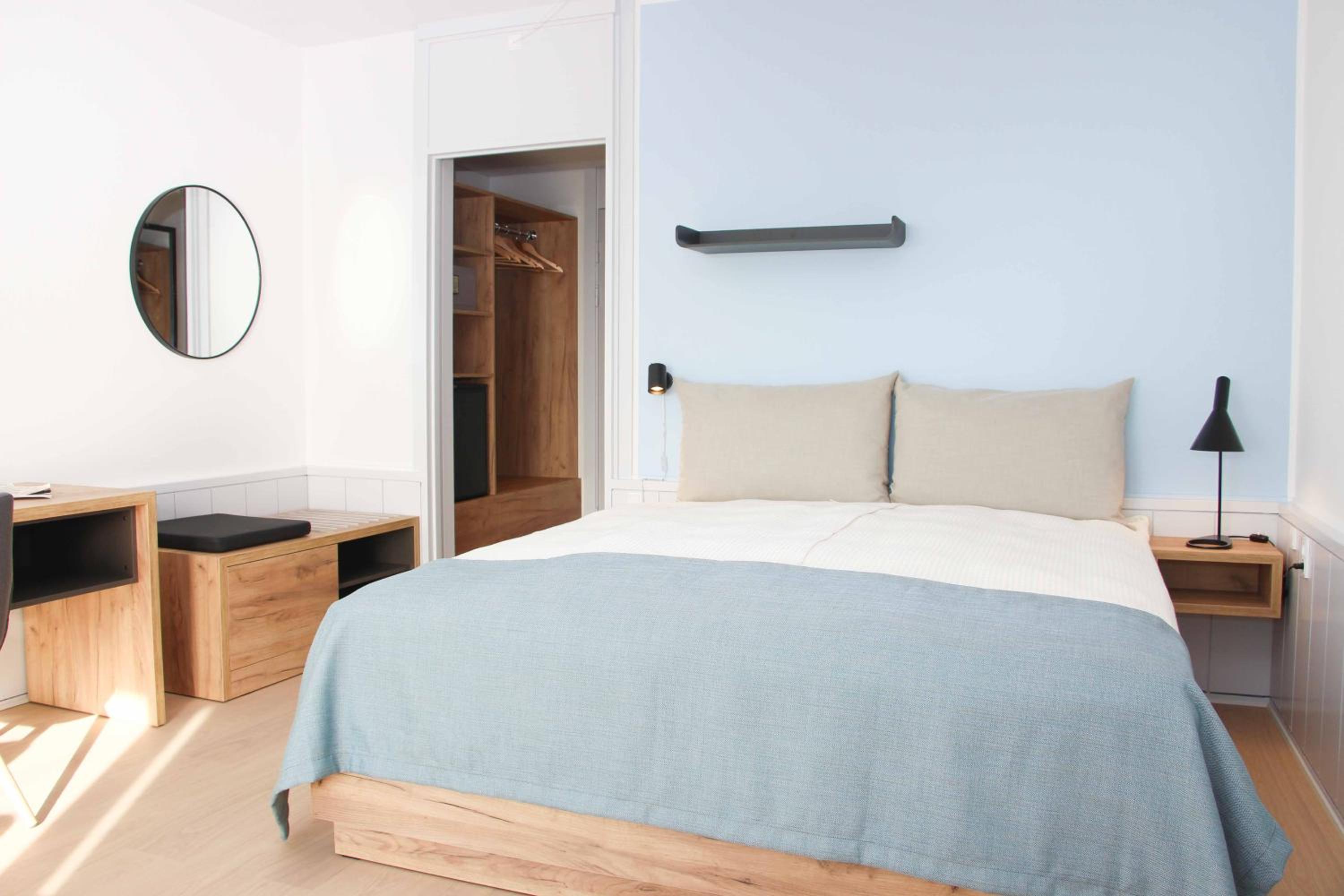 Double Room with Balcony and Sea View