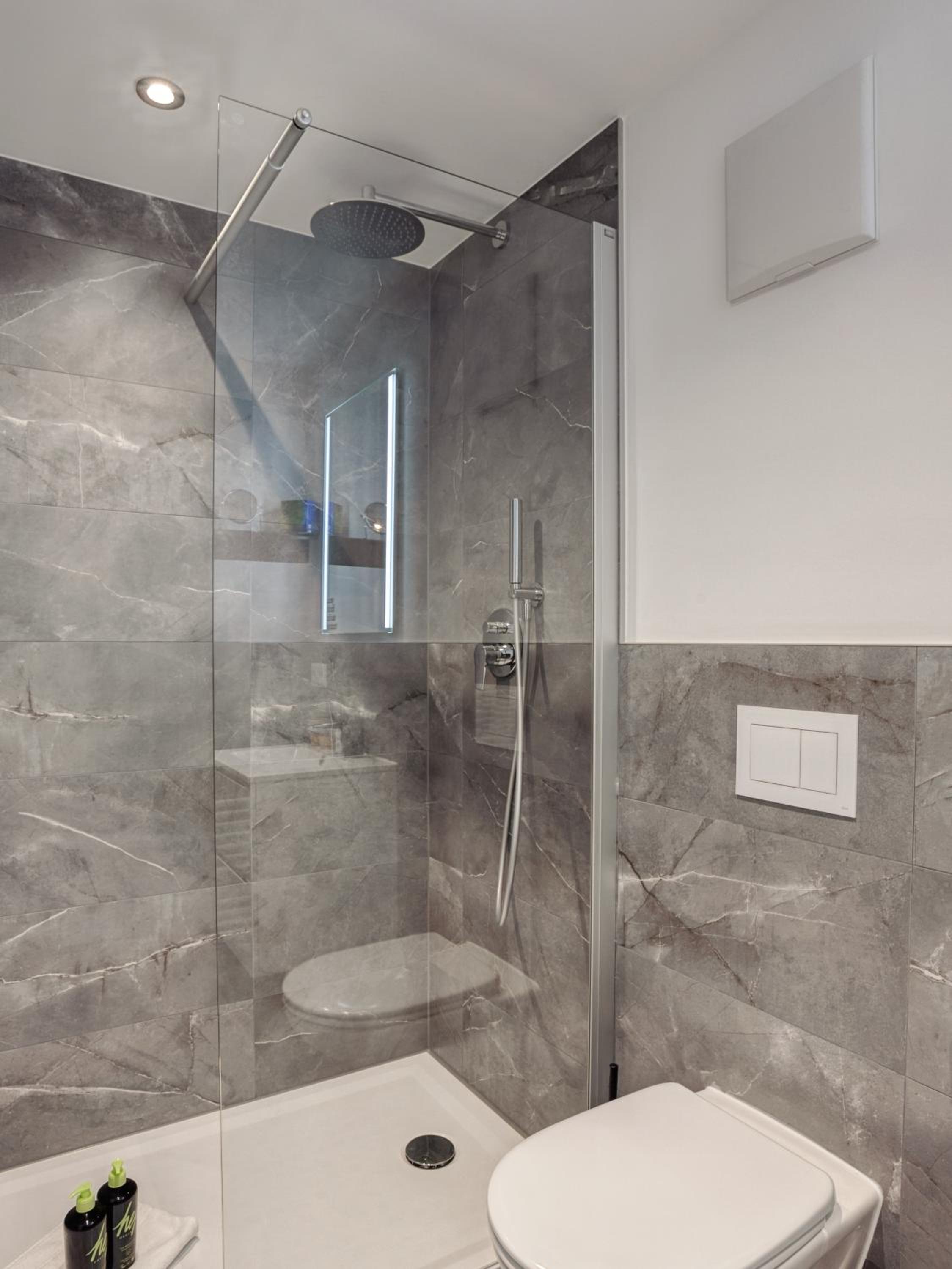 Suite XL with sofa bed & separate kitchen