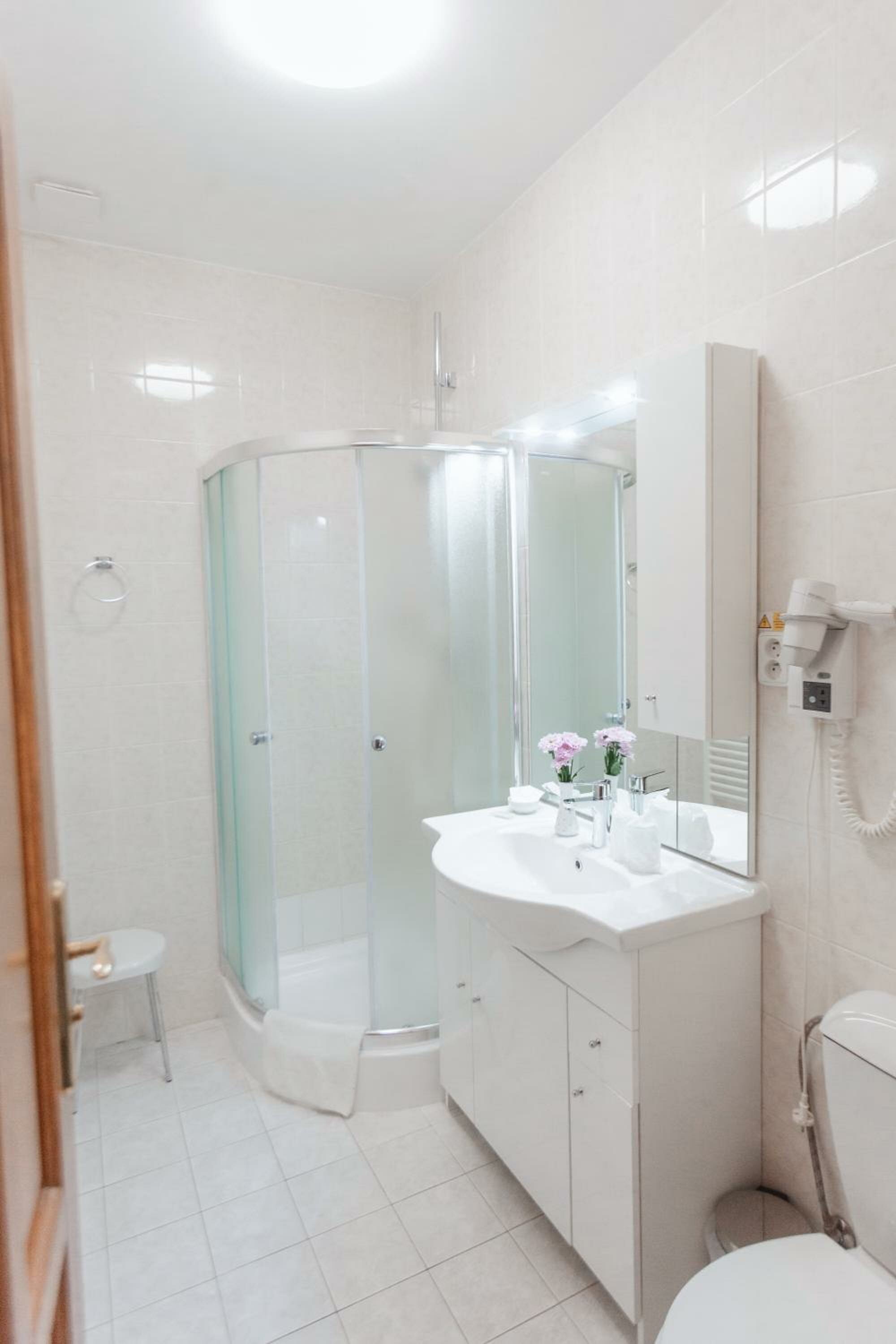 Deluxe Double Room with Extra Bed