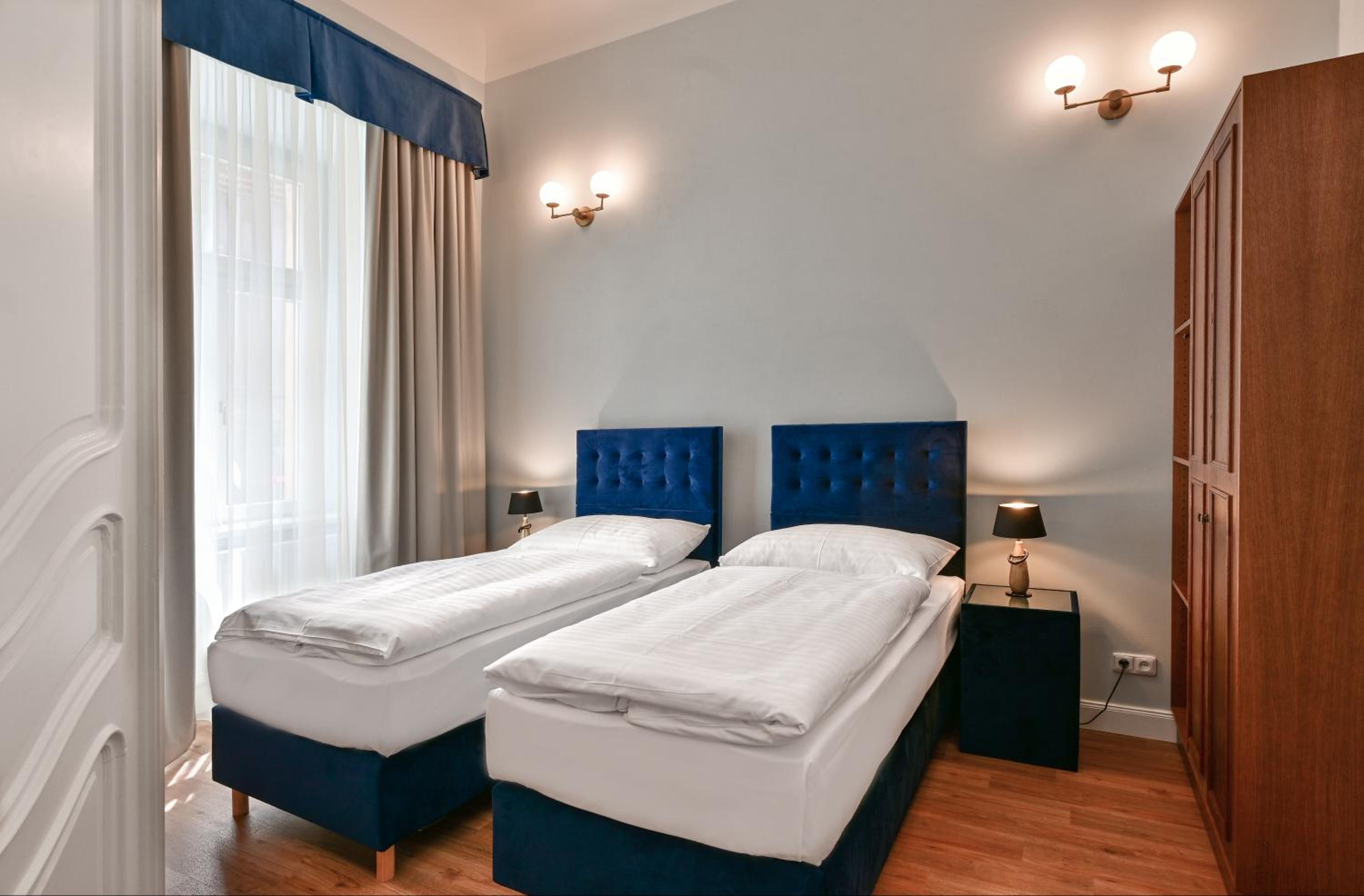 Family Suite with Street View