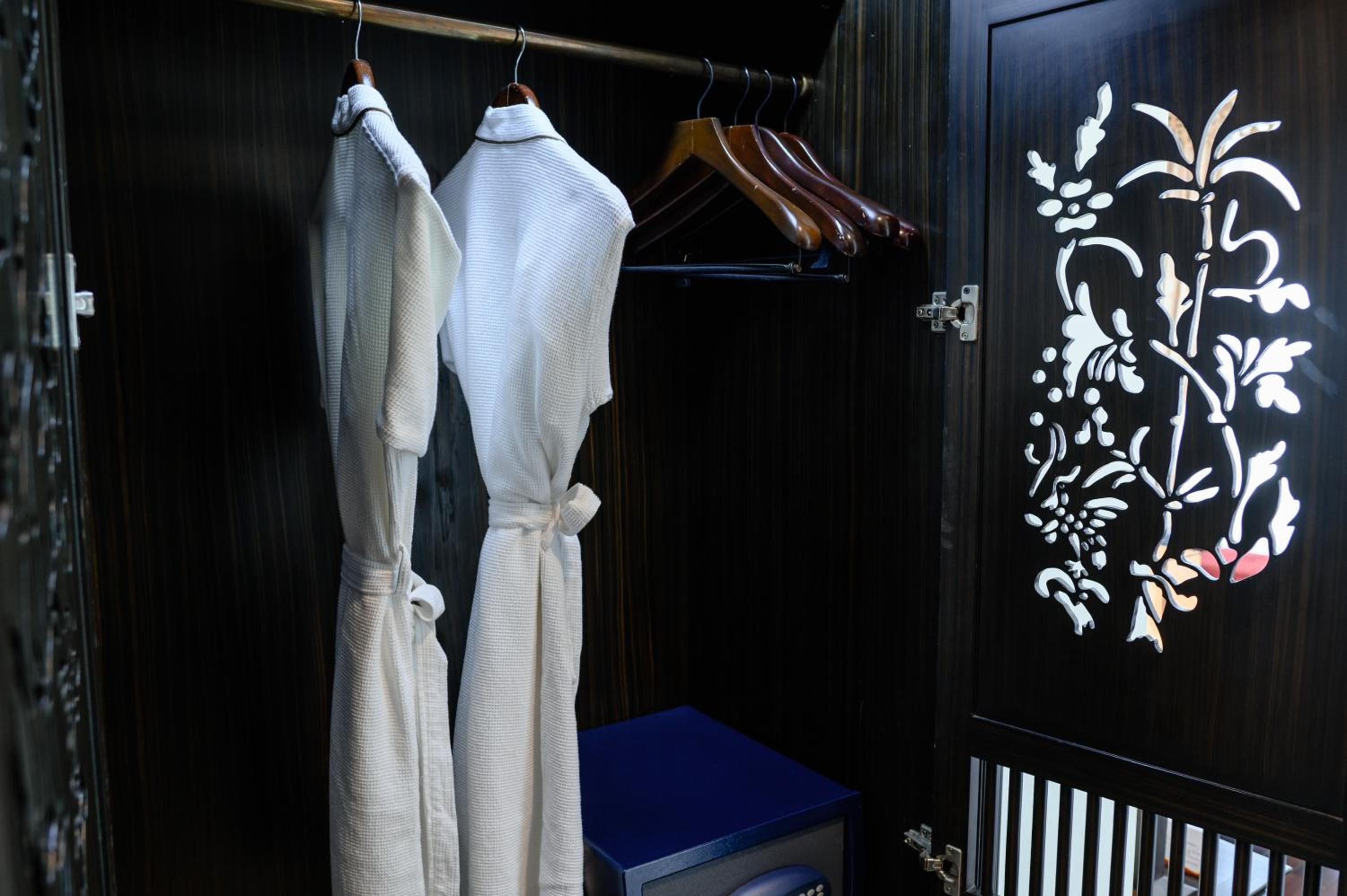 Junior Suite With City View