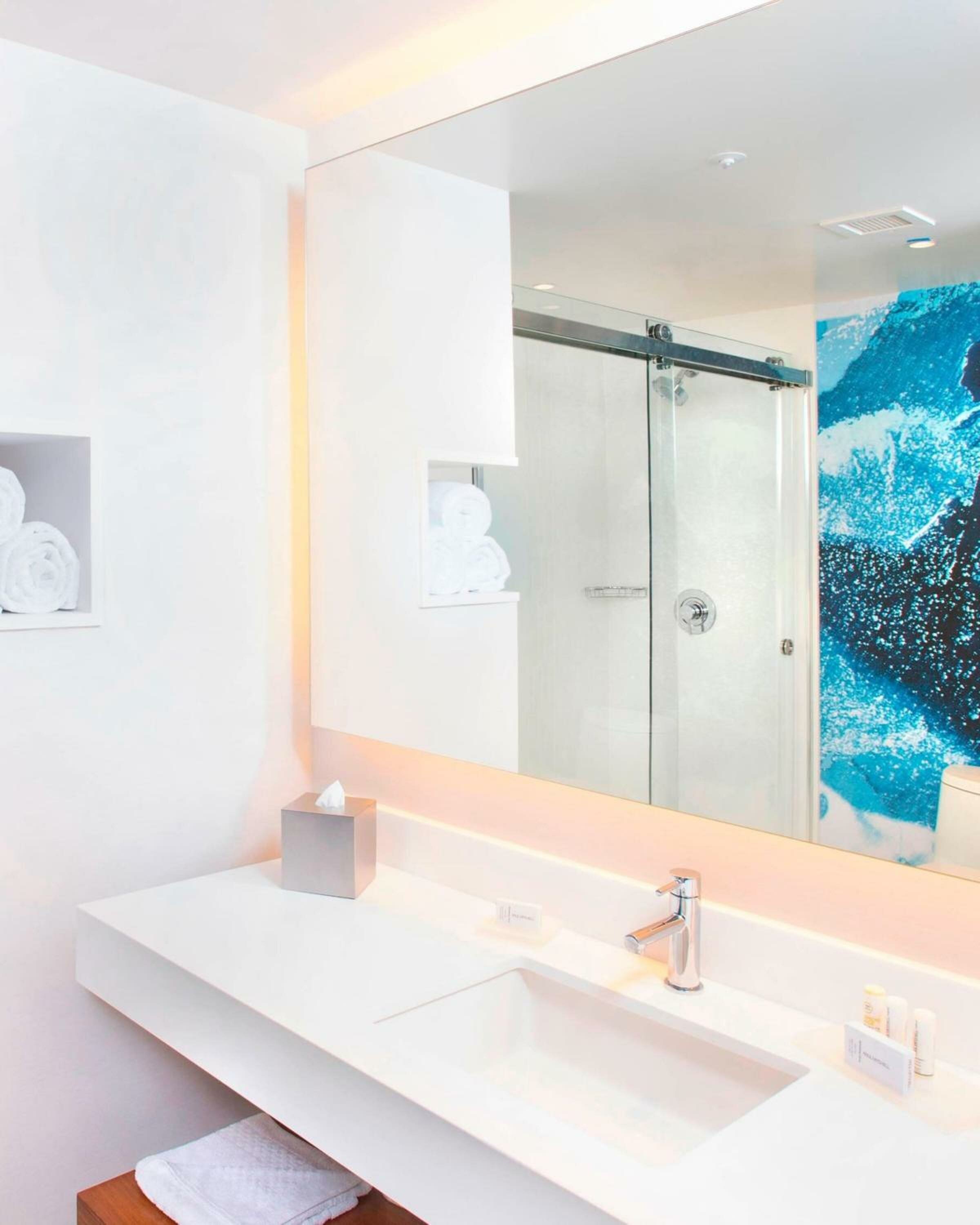 Executive Corner King Suite with Partial Ocean View