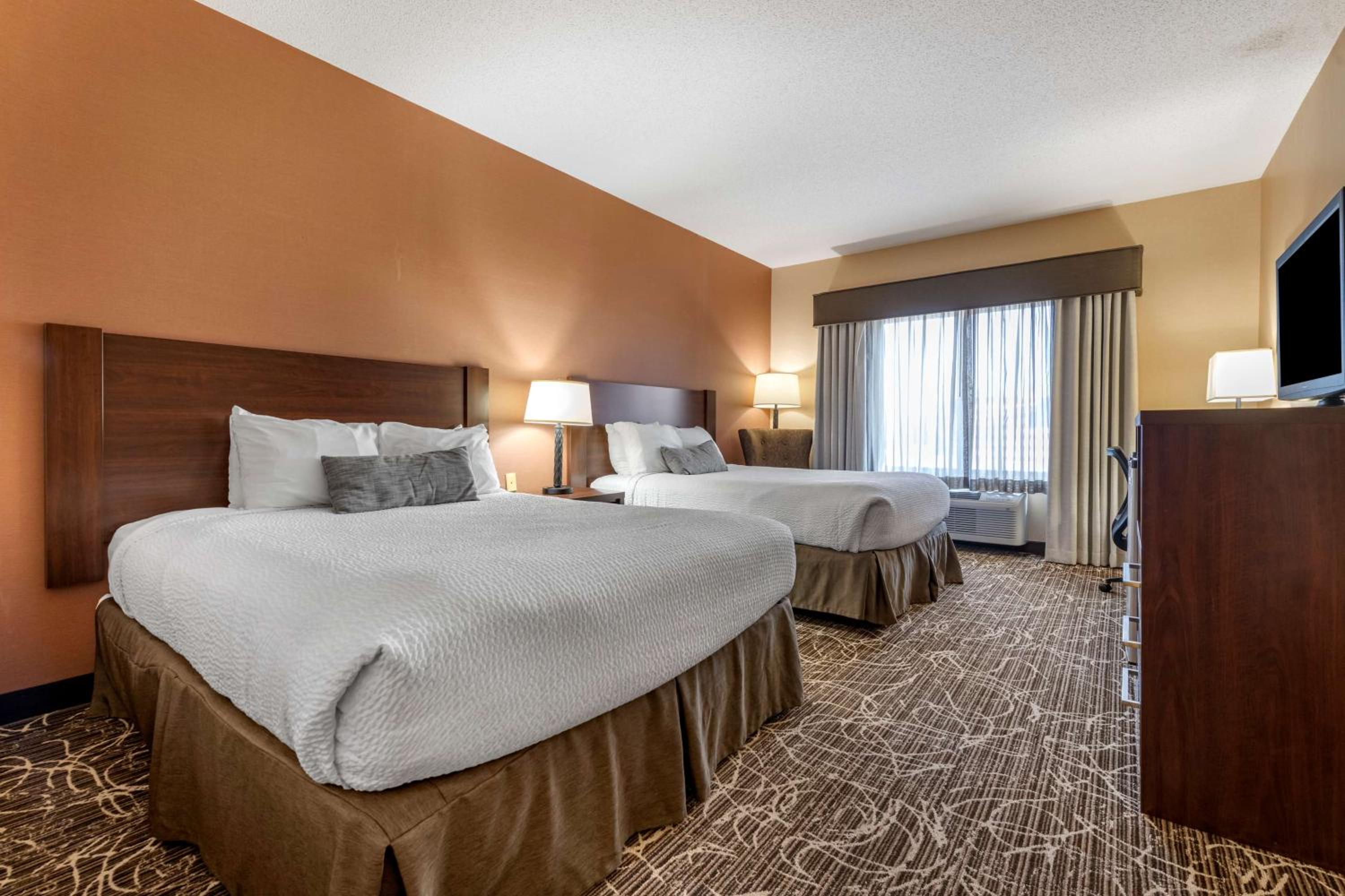 Queen Room with Two Queen Beds - Non-Smoking