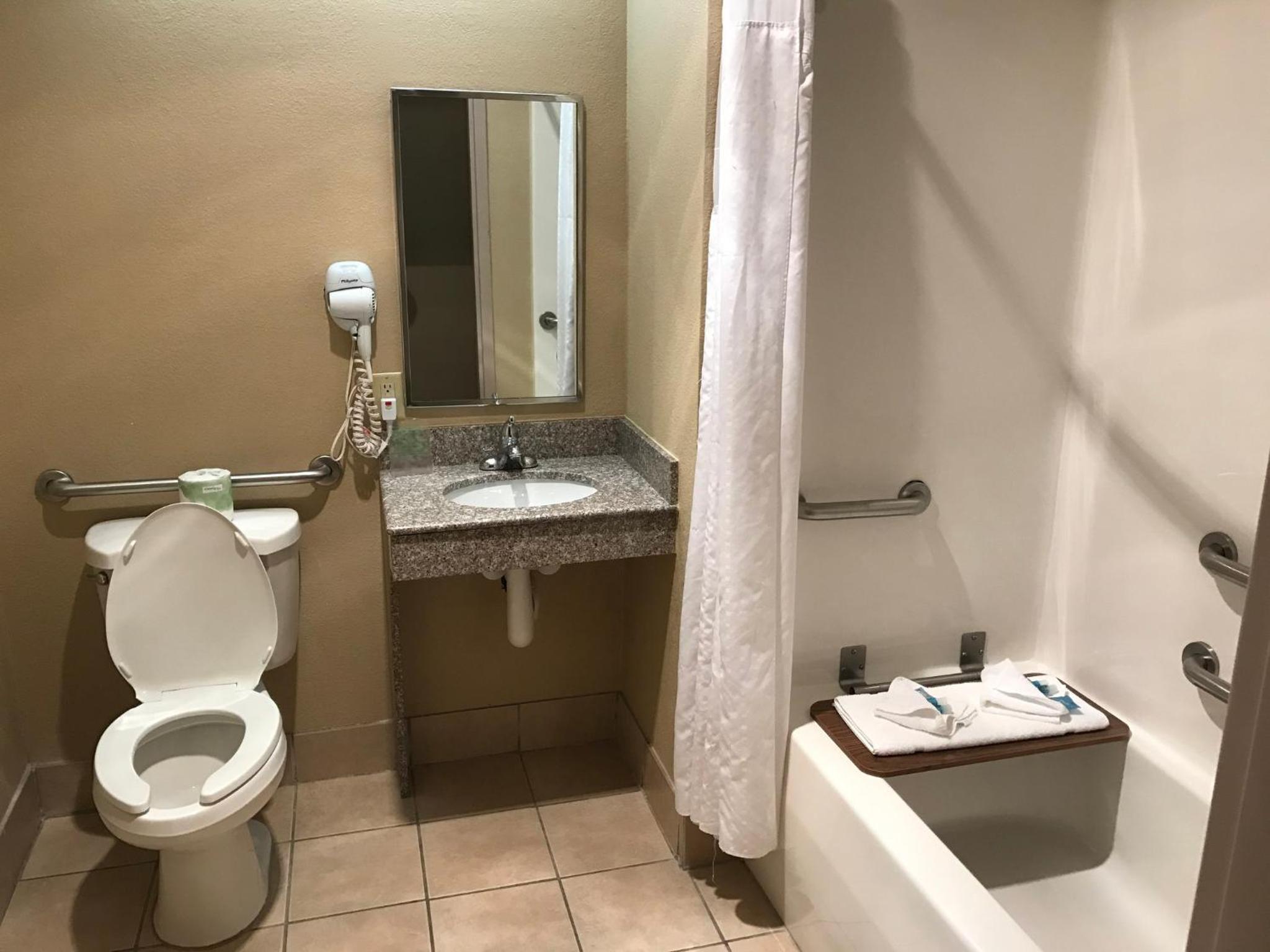 King Room - Mobility Access/Hearing Accessible