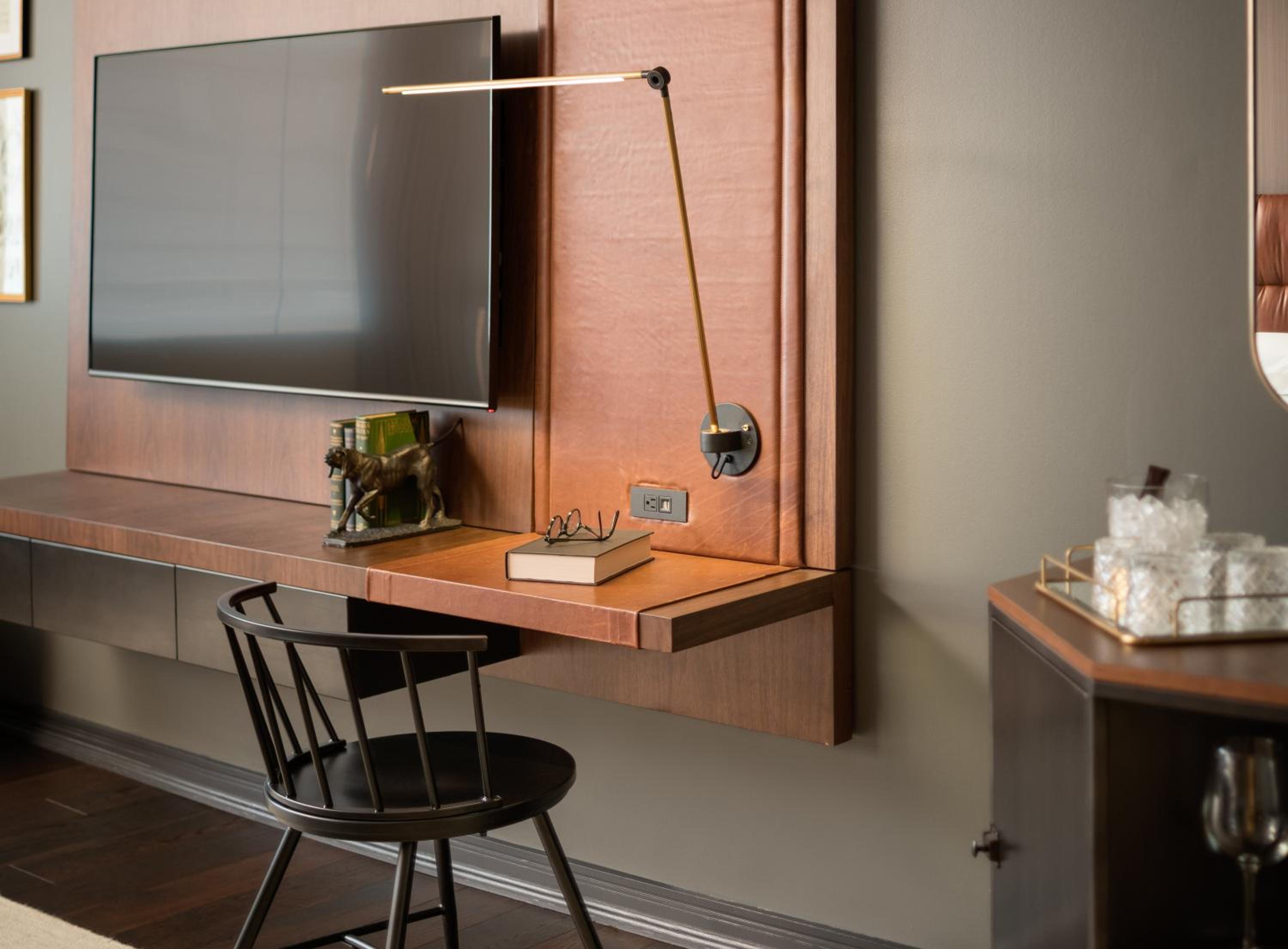 King Room with Mobility Accessible Roll-In Shower