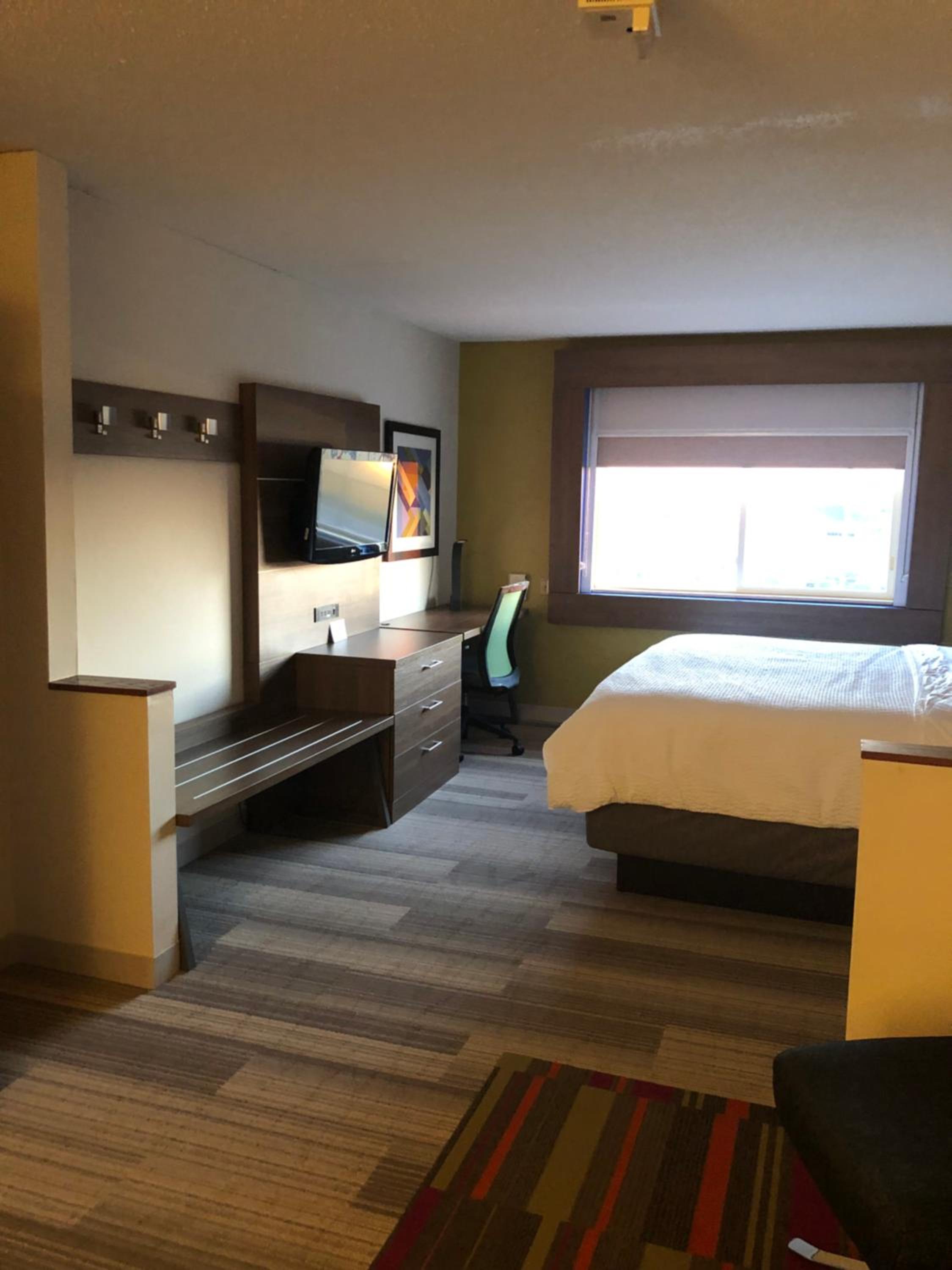 Standard King Room with Sofa Bed