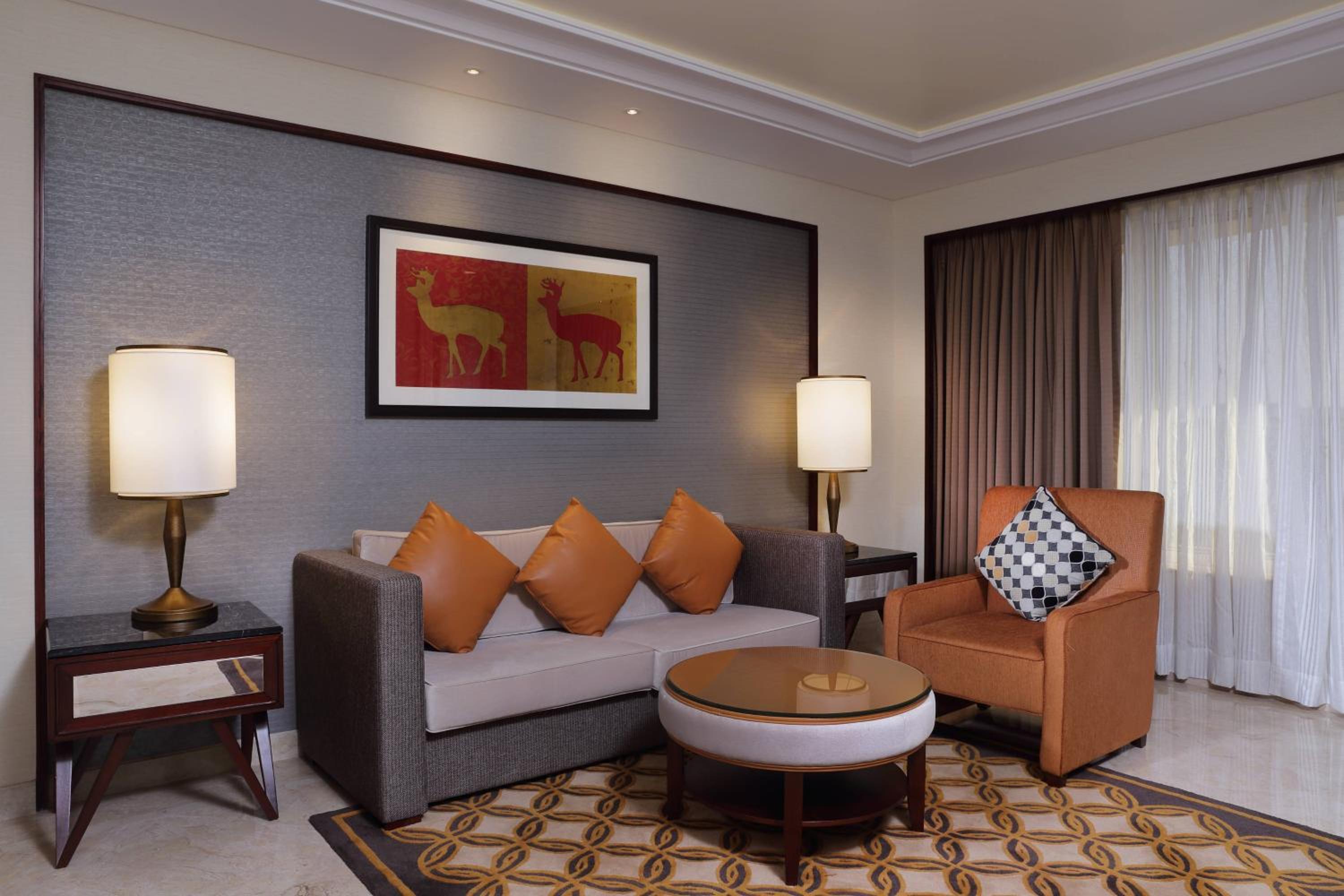 Executive King Suite Room with Lounge Access - Complimentary IMFL from 6pm to 8pm