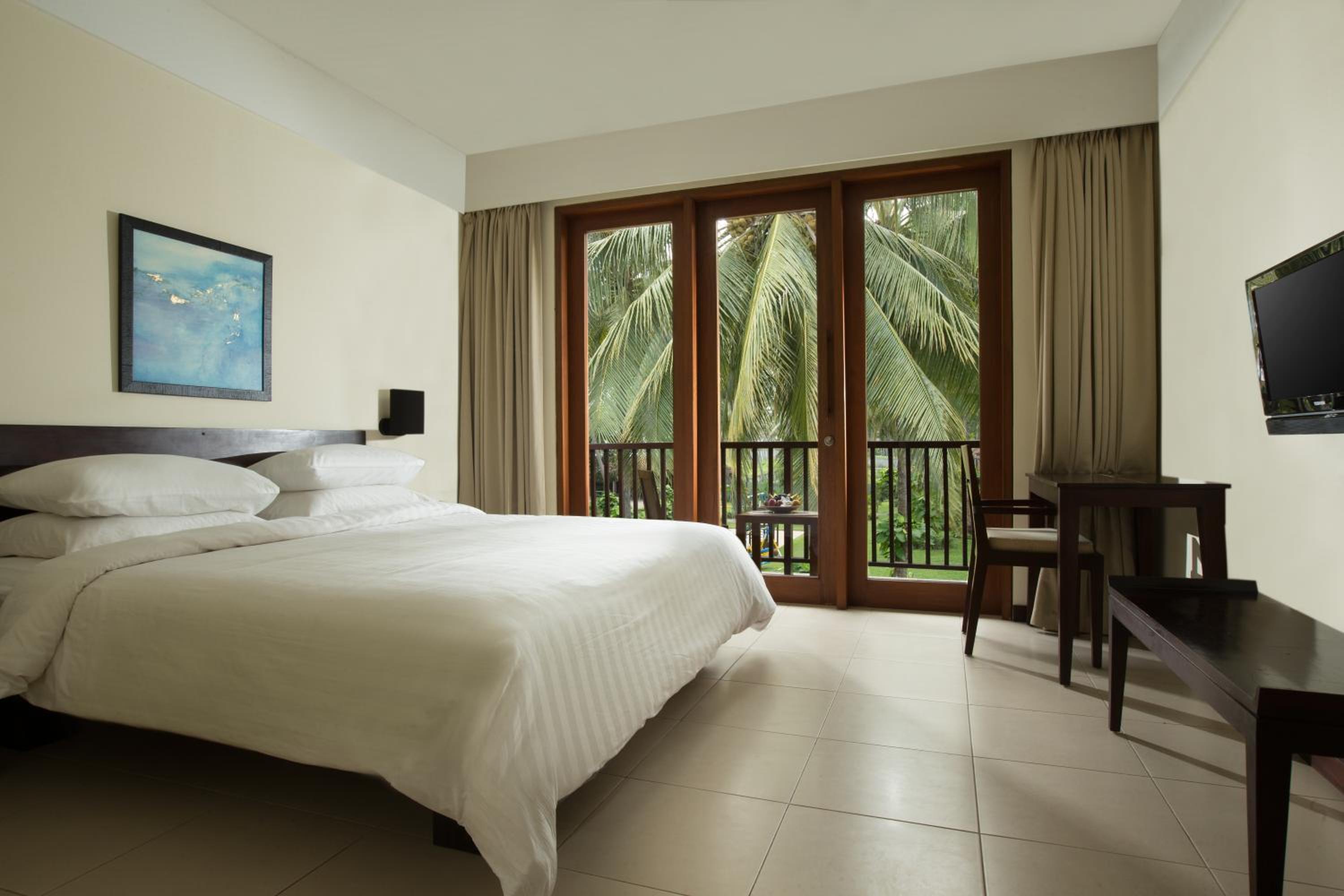 Superior Double or Twin Room with Garden View