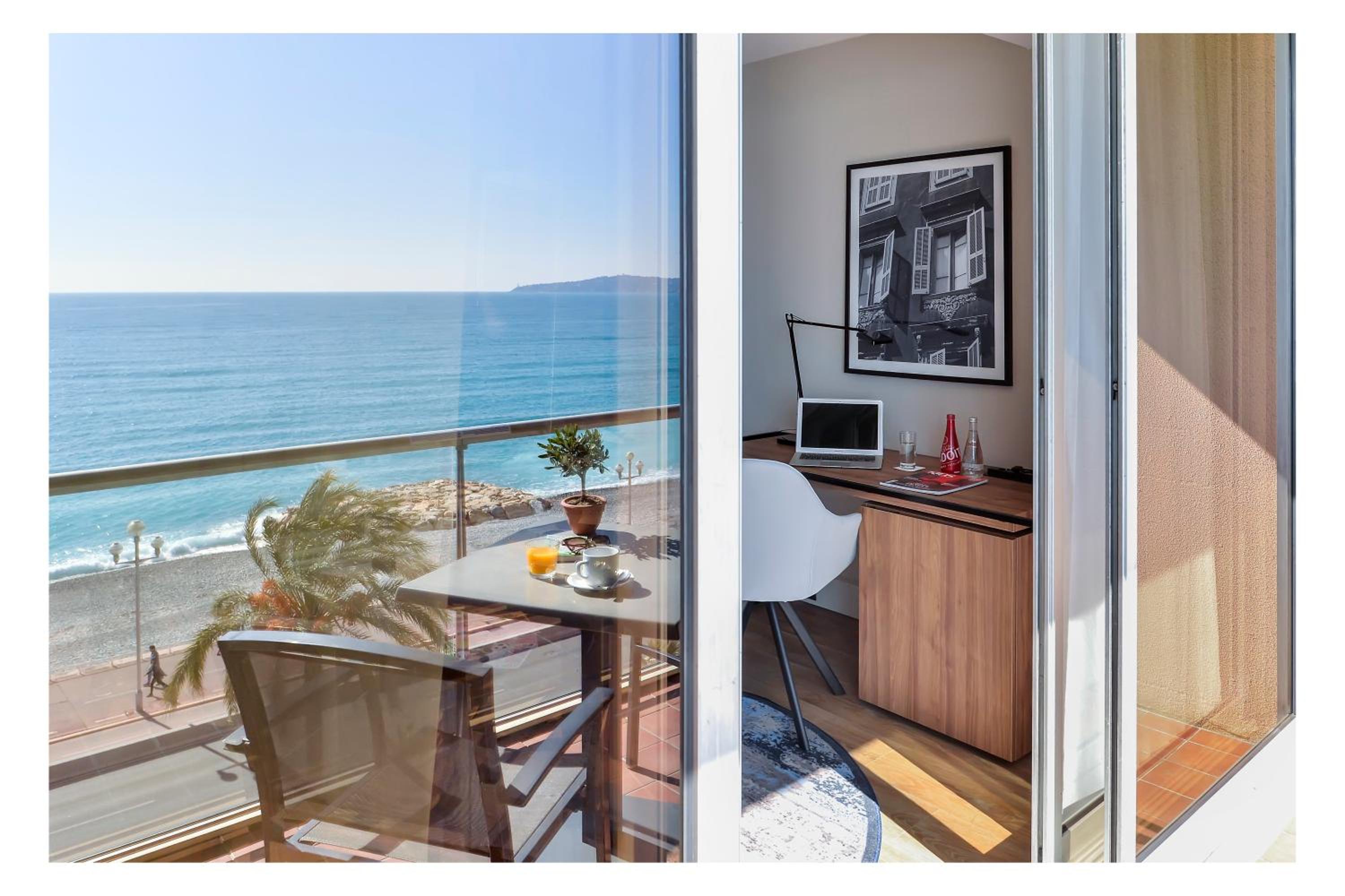 Premium Room with Sea View and Terrace