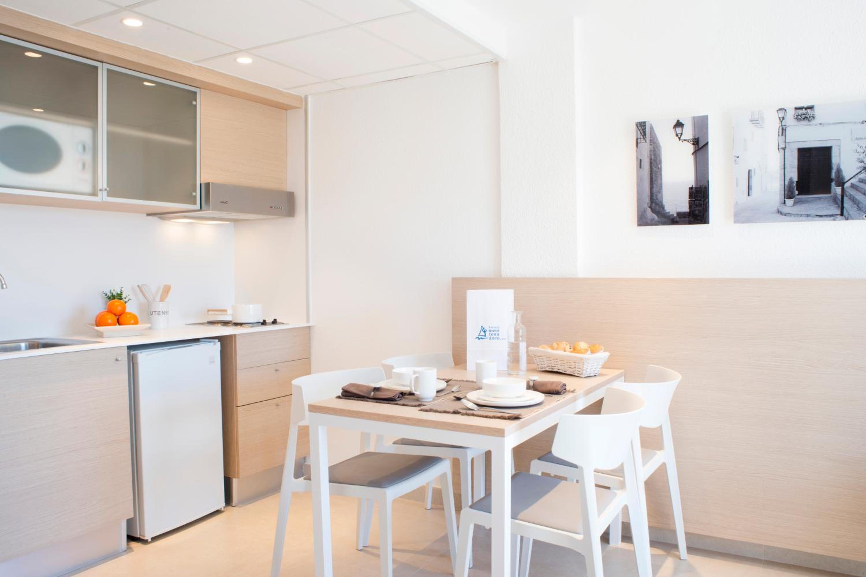 Apartment (2 Adults + 1 Child)